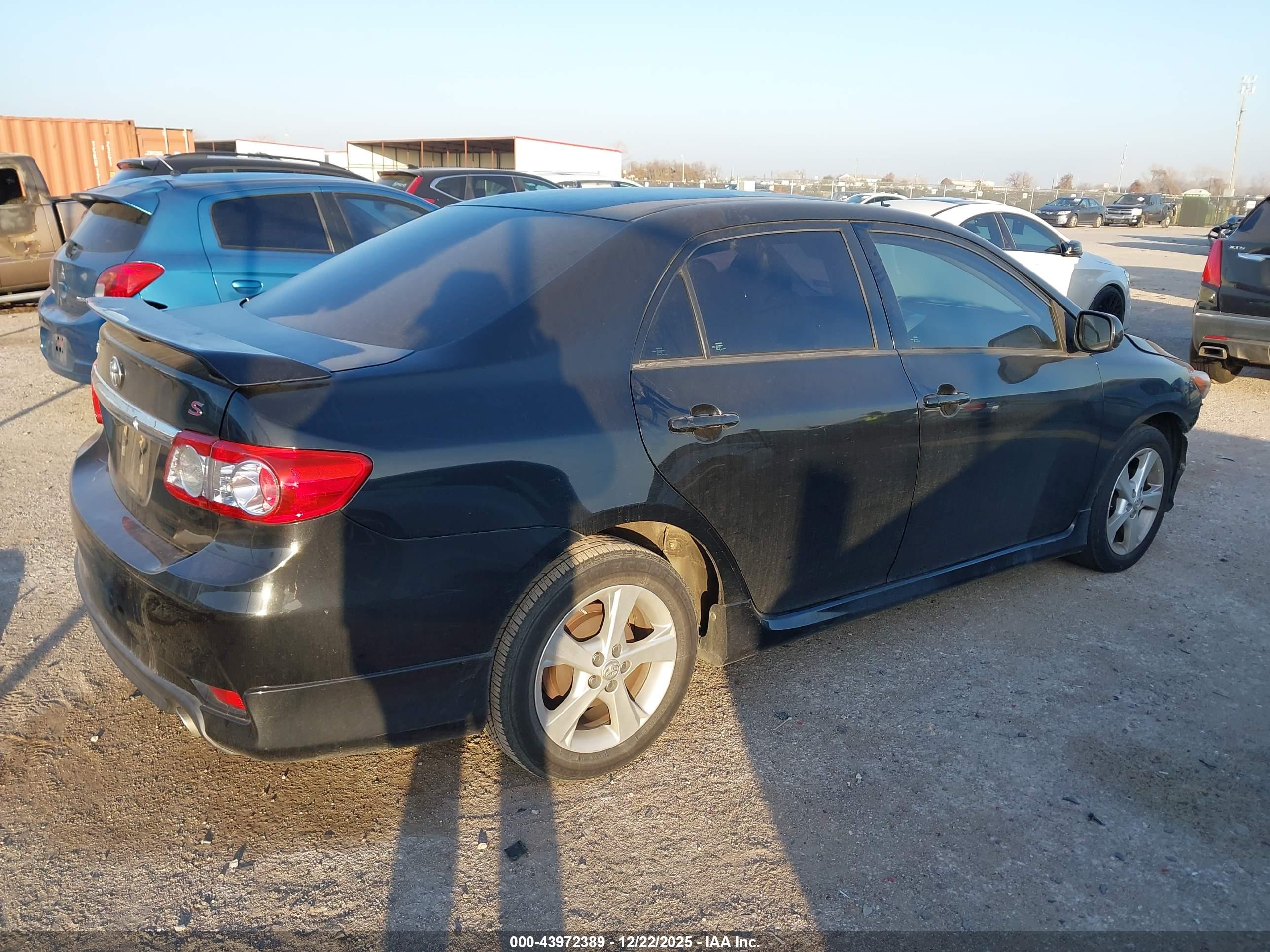 TOYOTA COROLLA image 4
