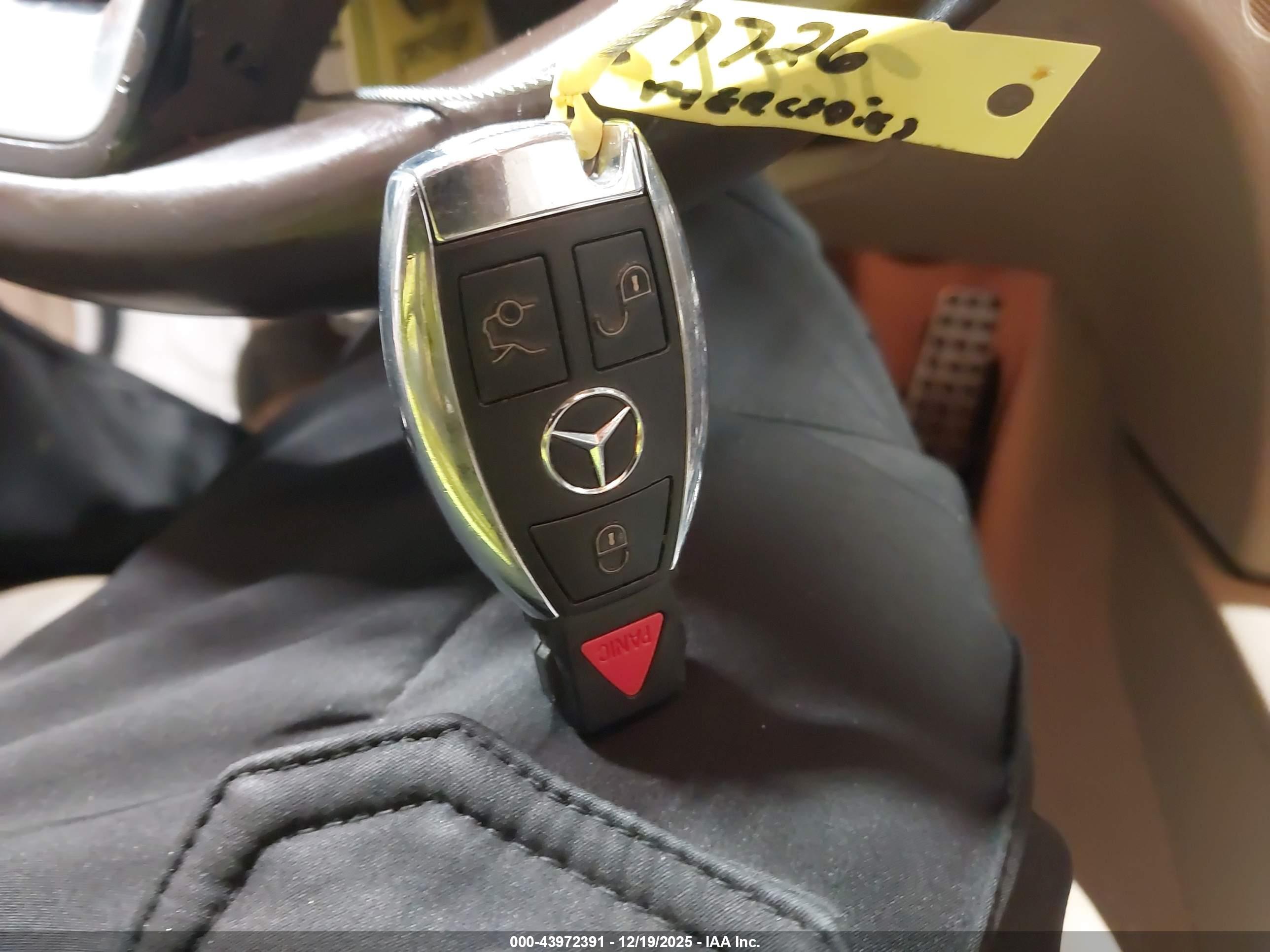 MERCEDES-BENZ C image 11