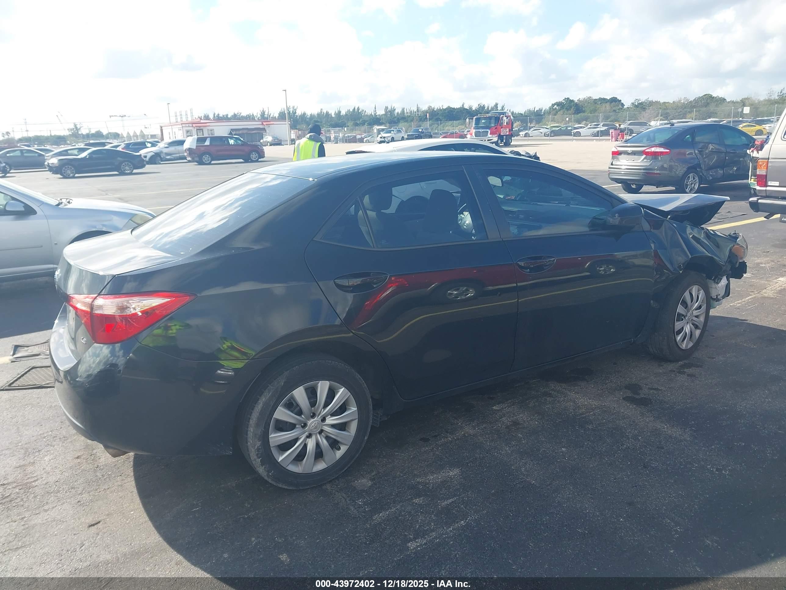 TOYOTA COROLLA image 4