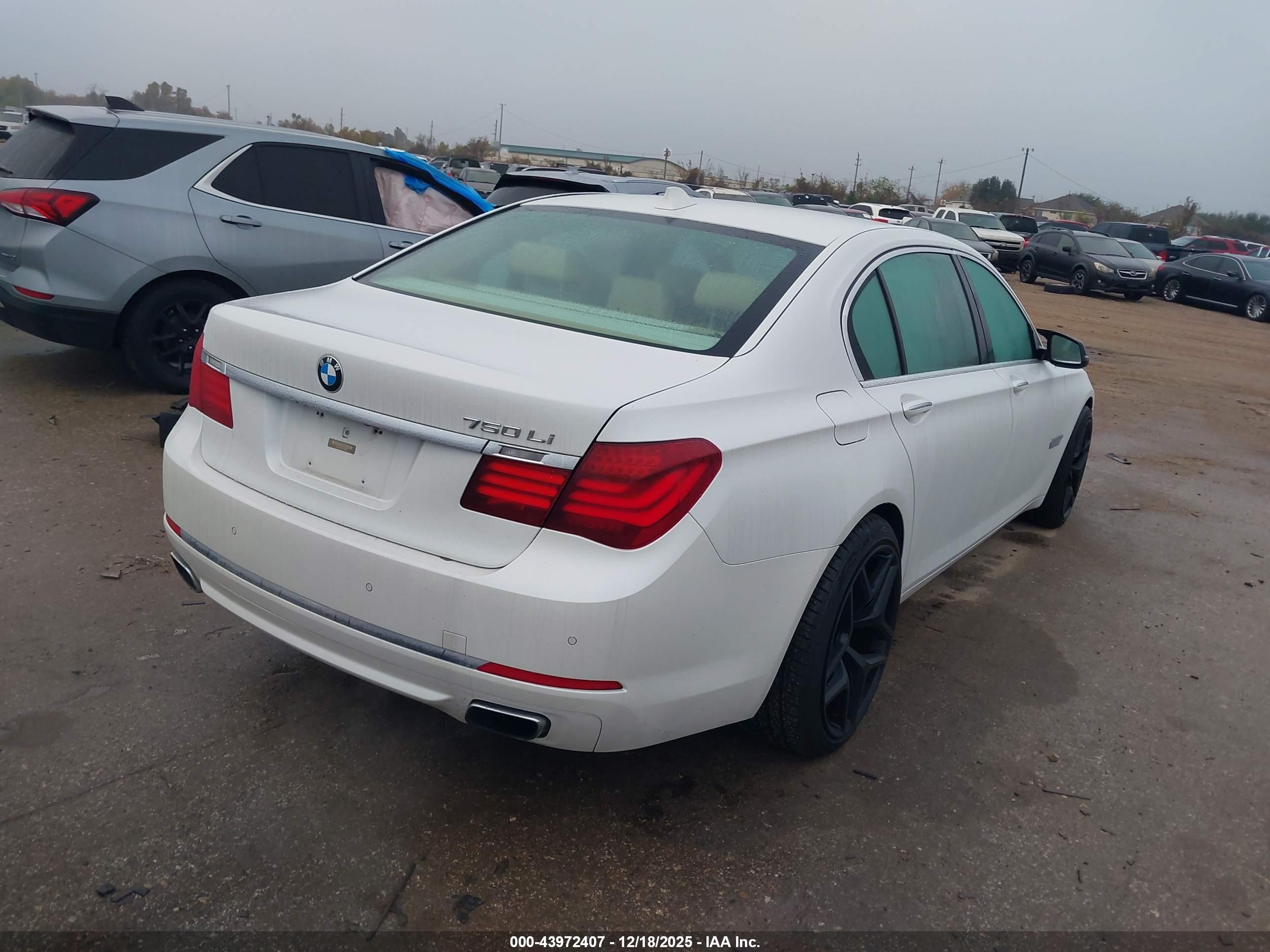BMW 750LI image 4
