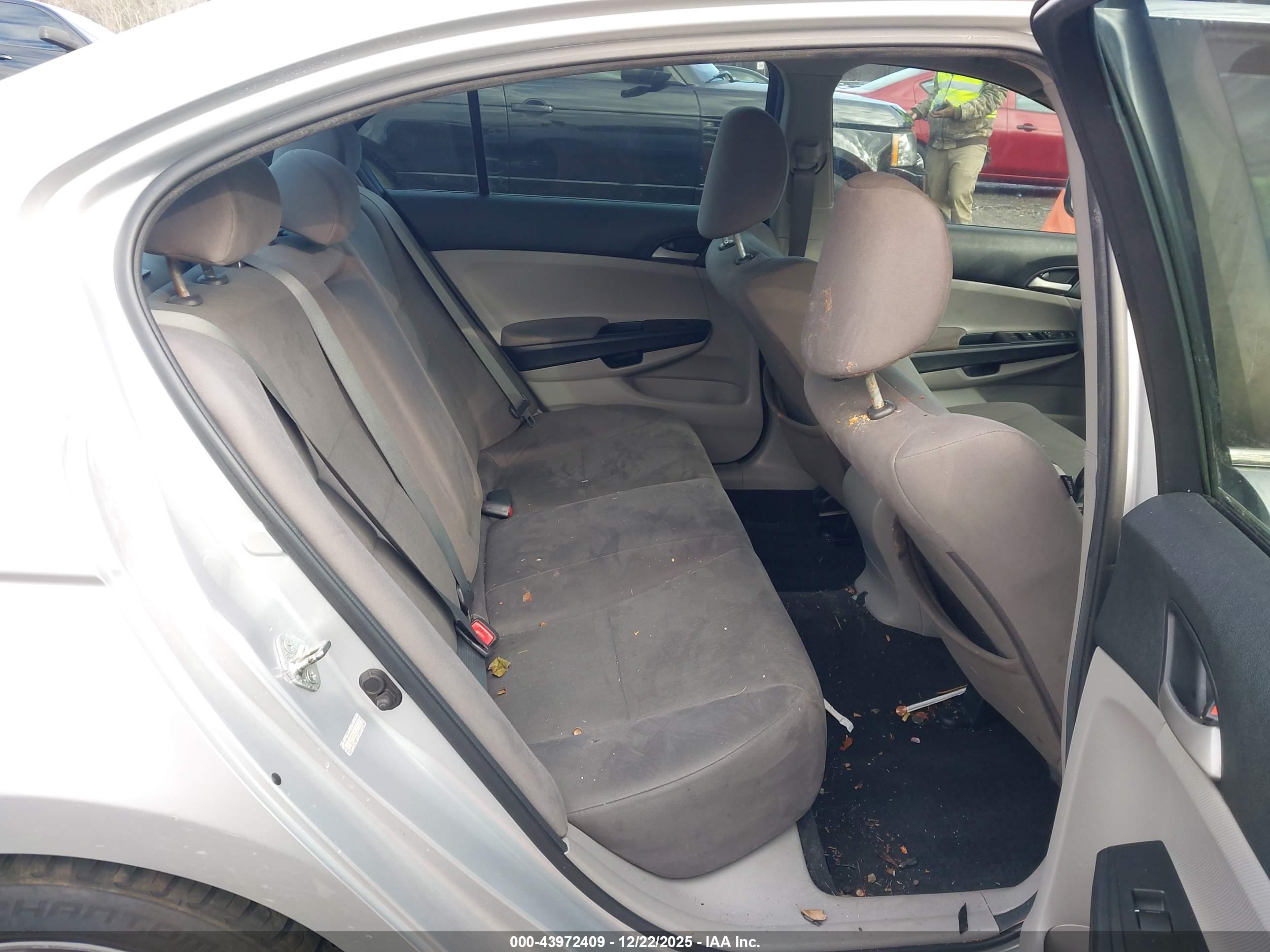 HONDA ACCORD image 8