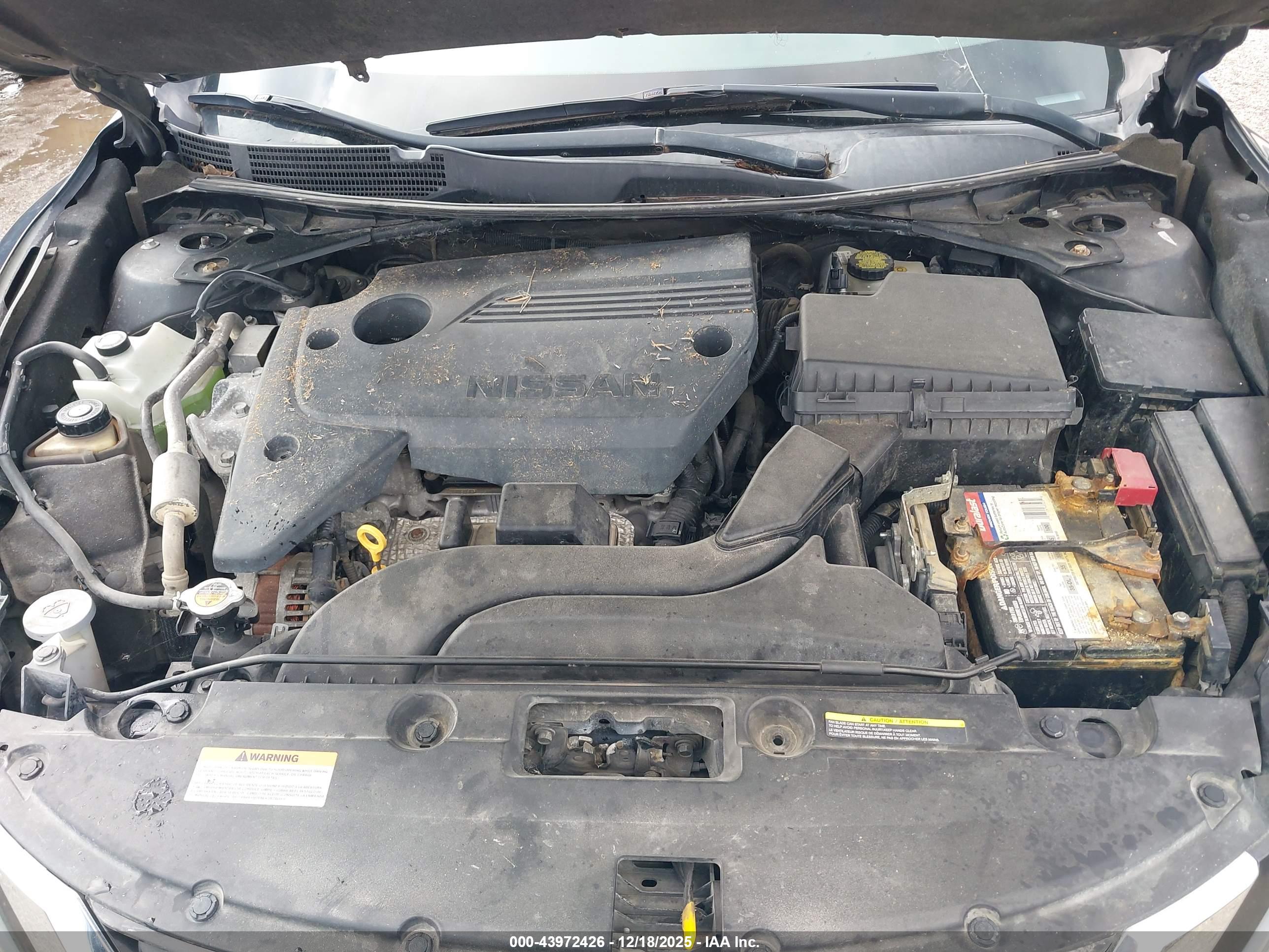 NISSAN ALTIMA image 10