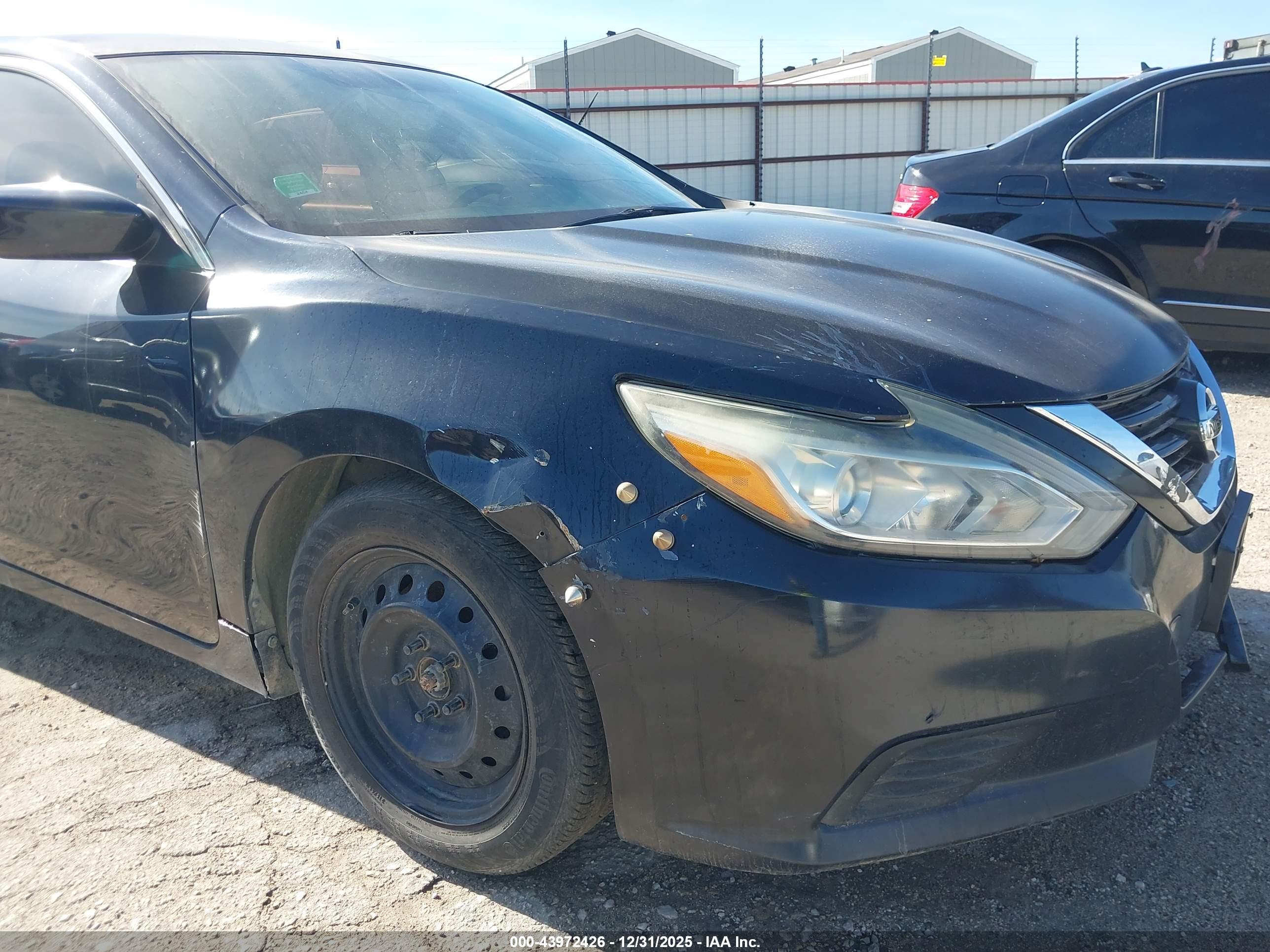 NISSAN ALTIMA image 6