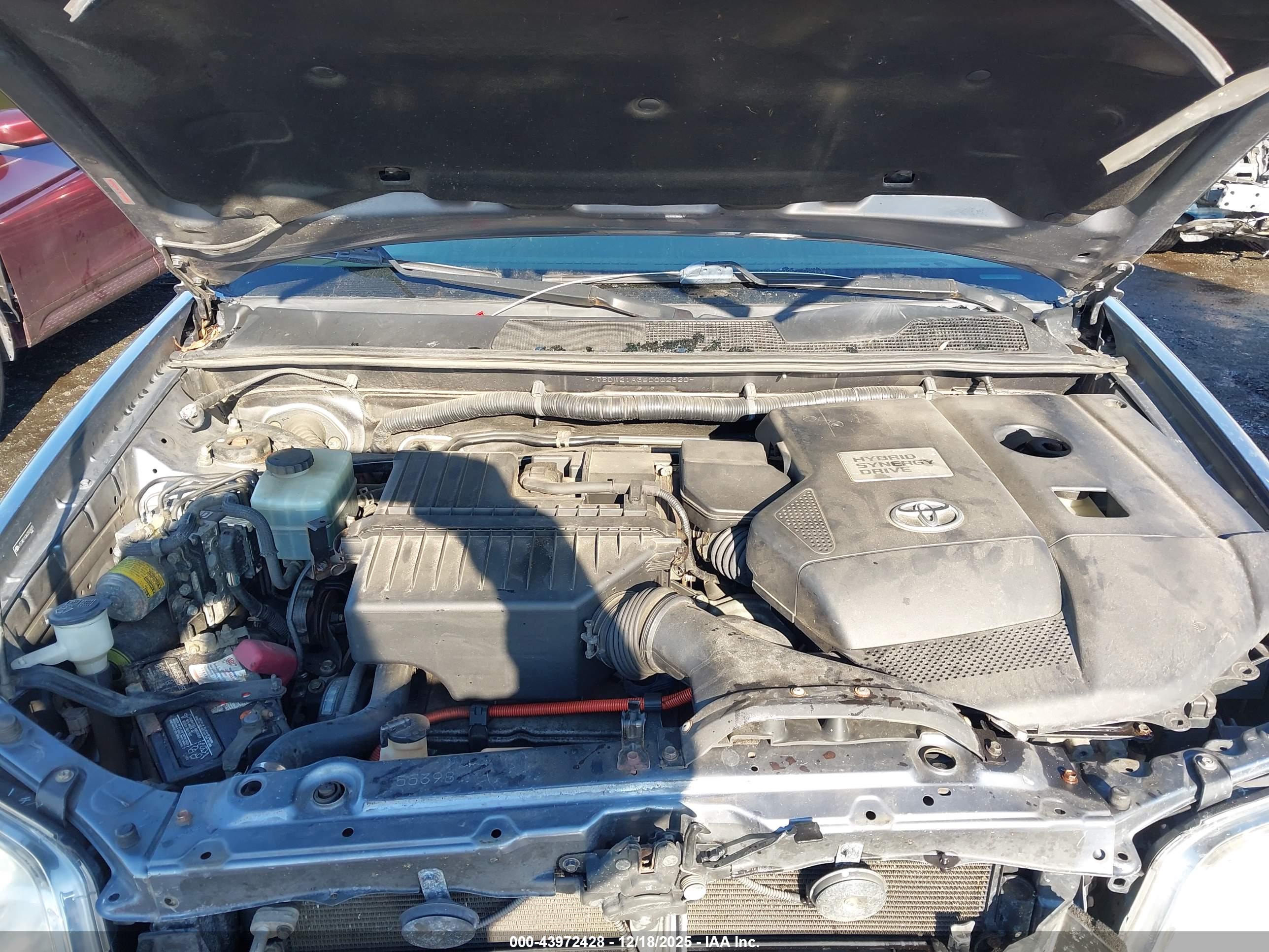 TOYOTA HIGHLANDER image 10