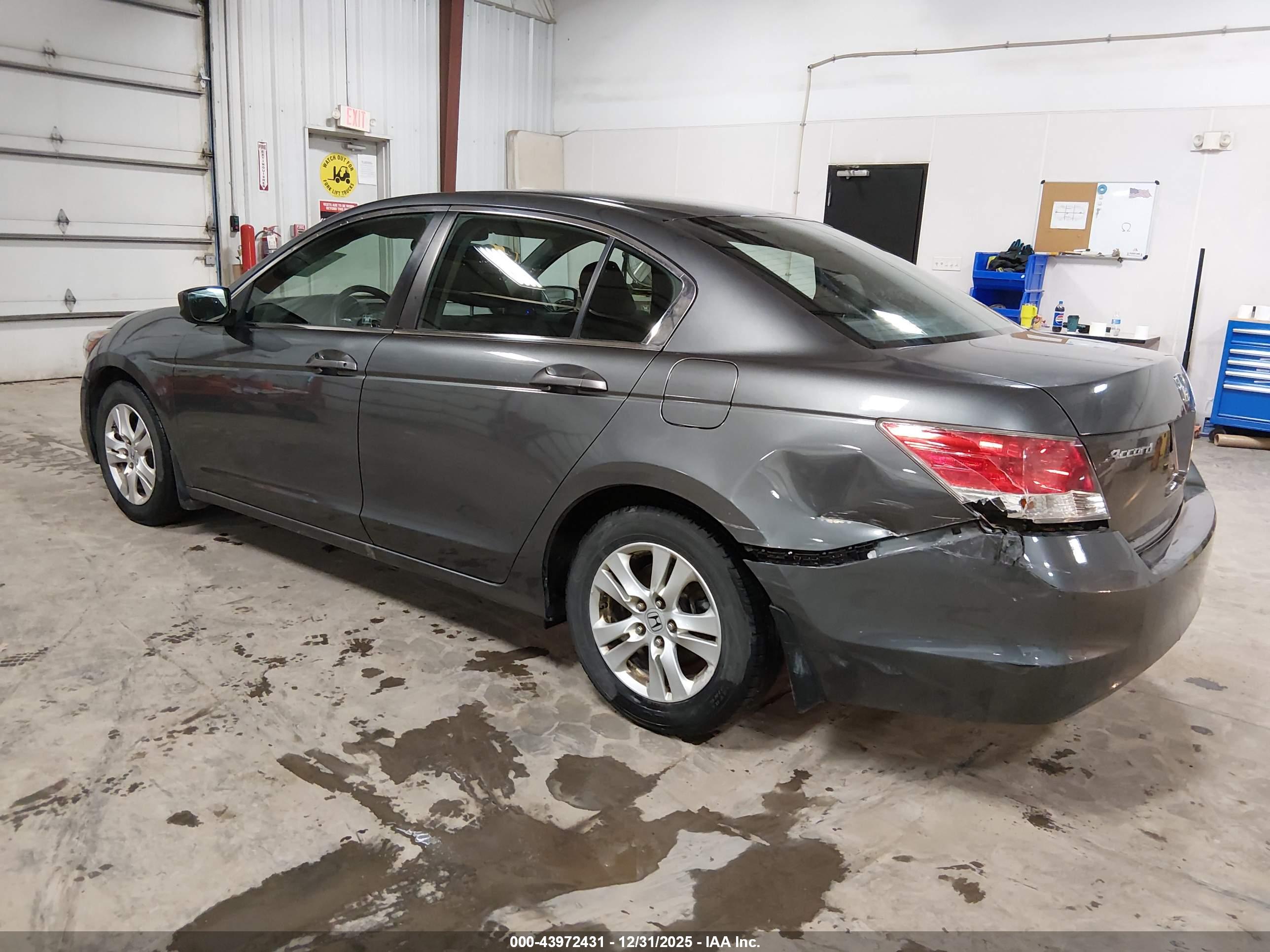 HONDA ACCORD image 3