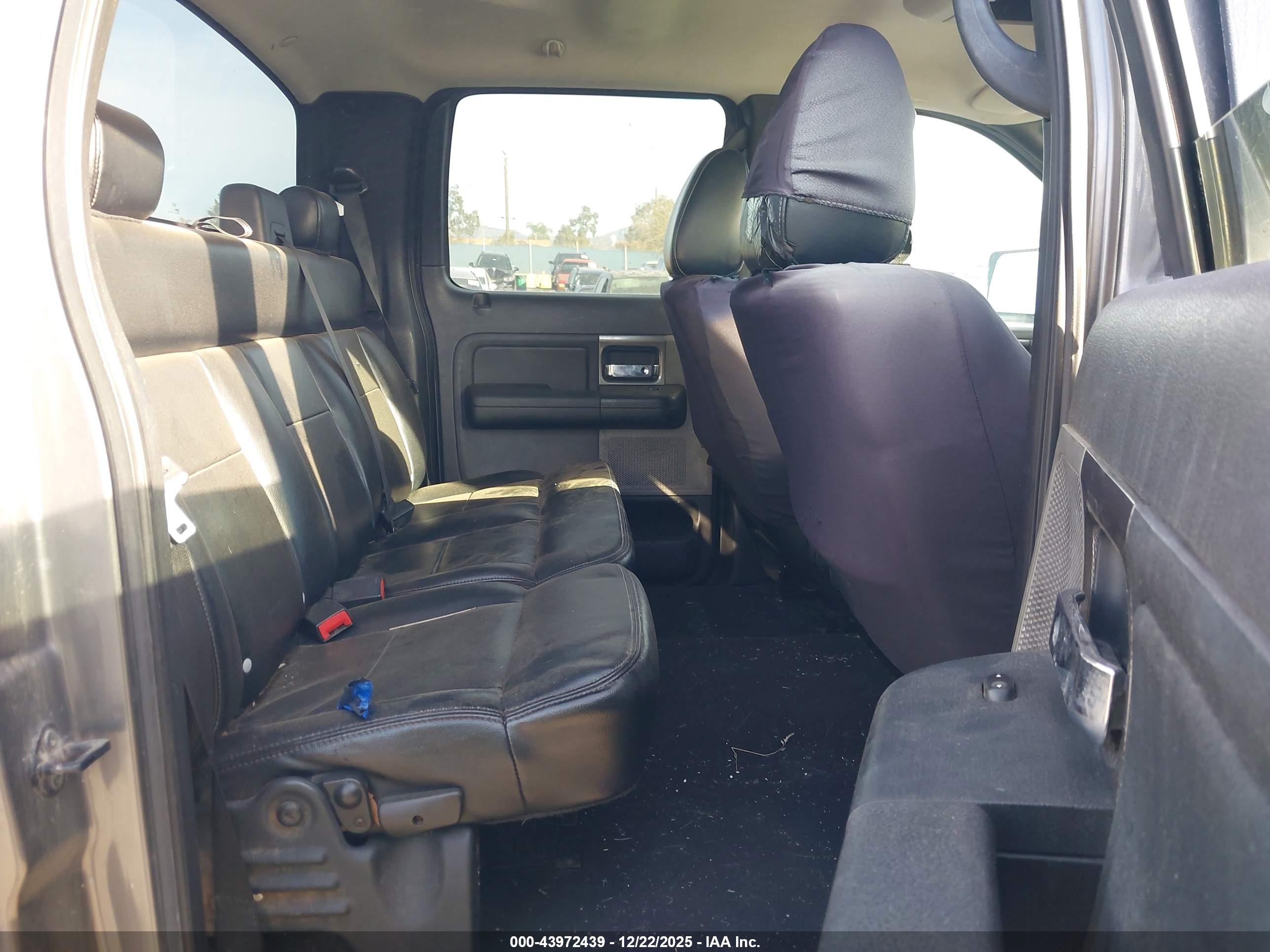 FORD F-150 image 8
