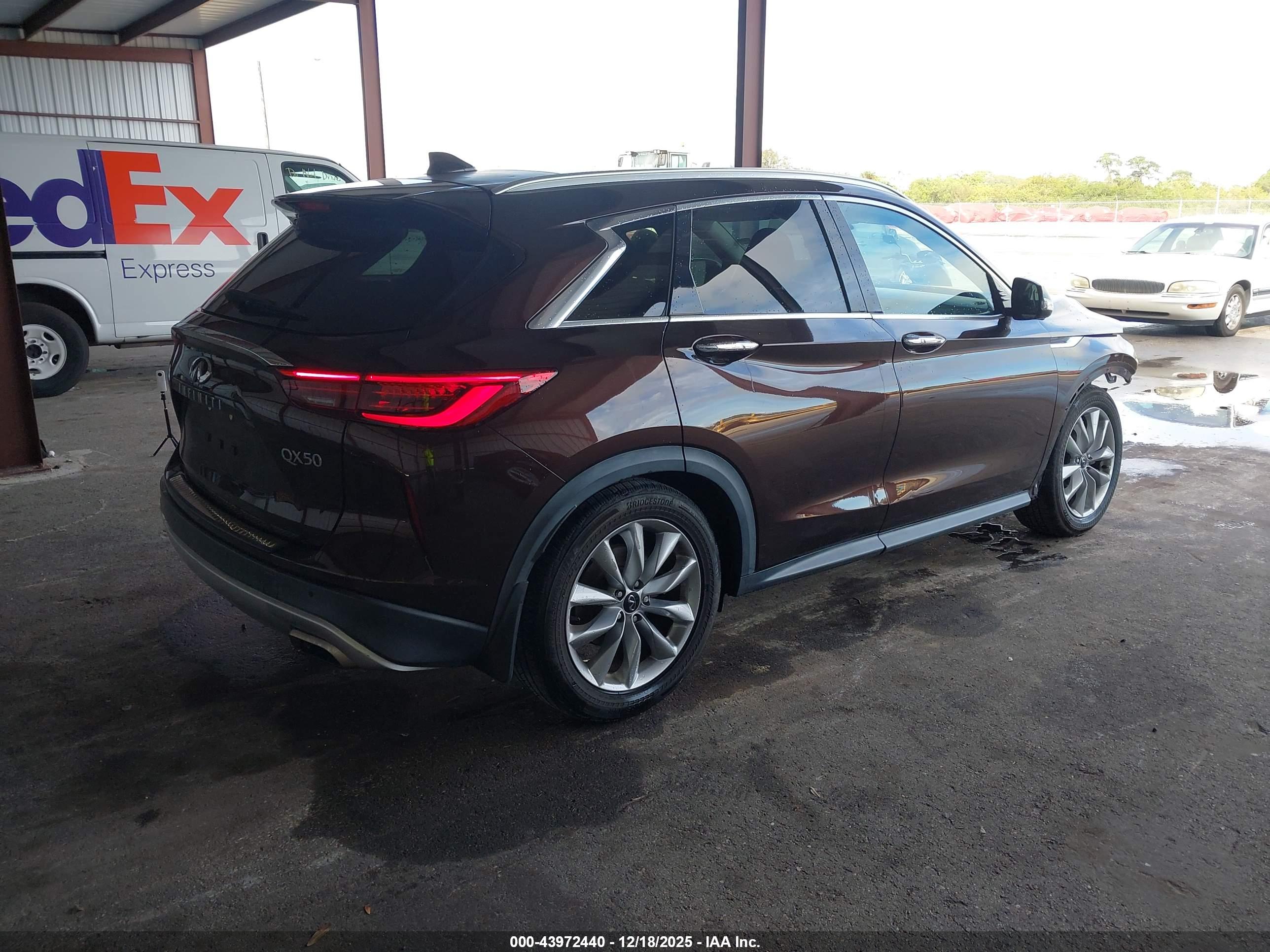 INFINITI QX50 image 4