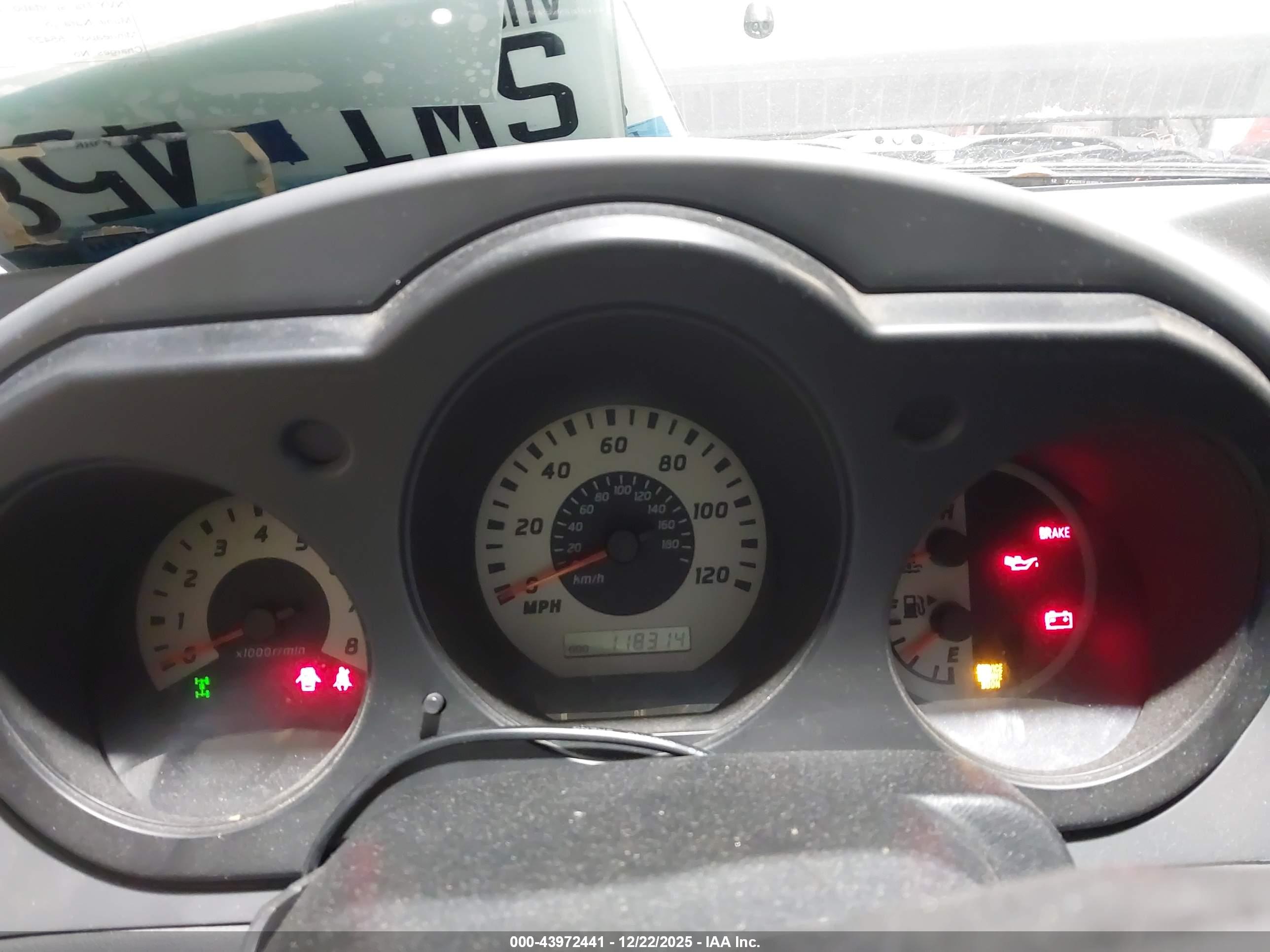 NISSAN XTERRA image 7