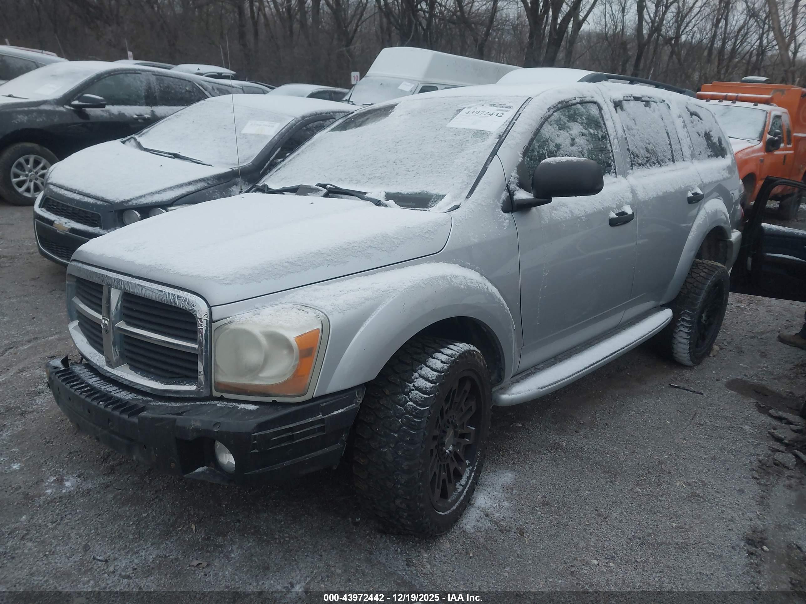 DODGE DURANGO image 2