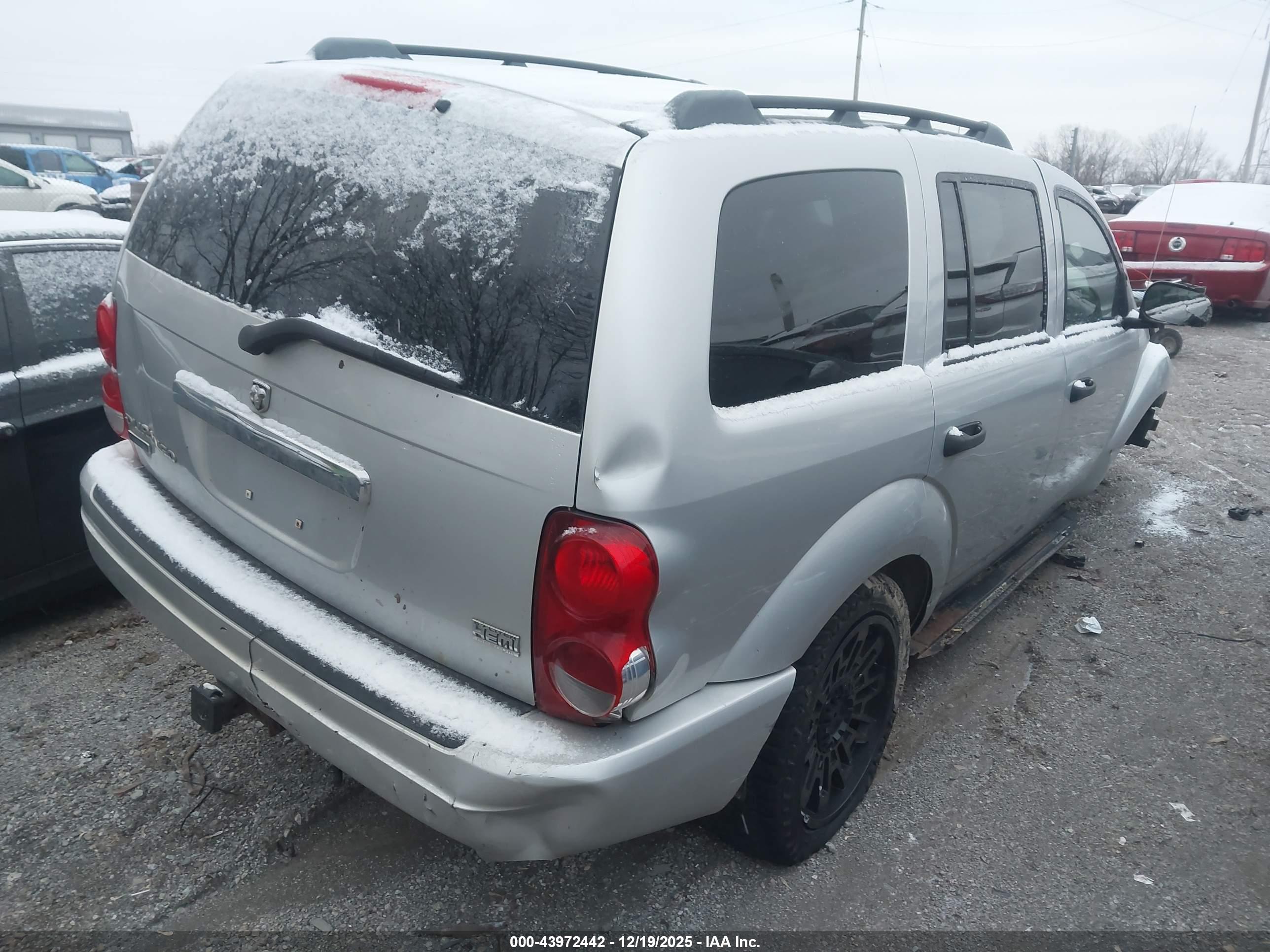 DODGE DURANGO image 4