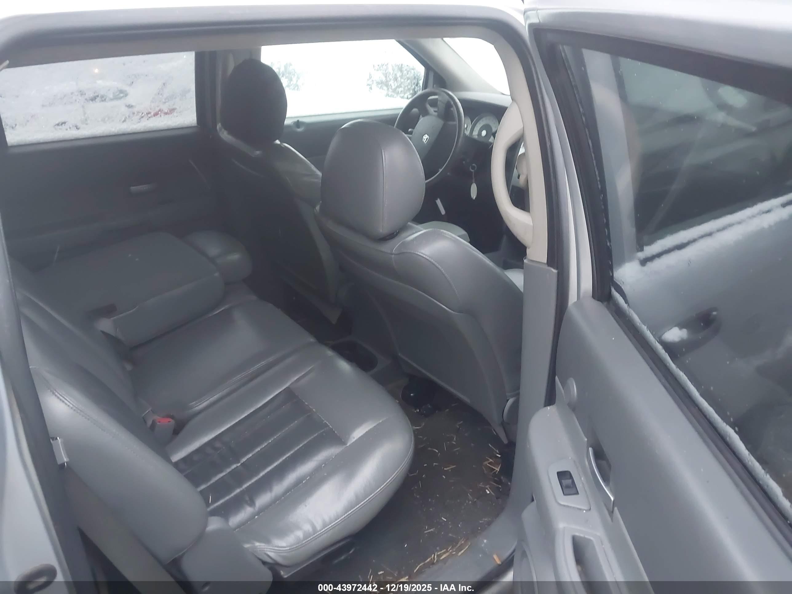 DODGE DURANGO image 8