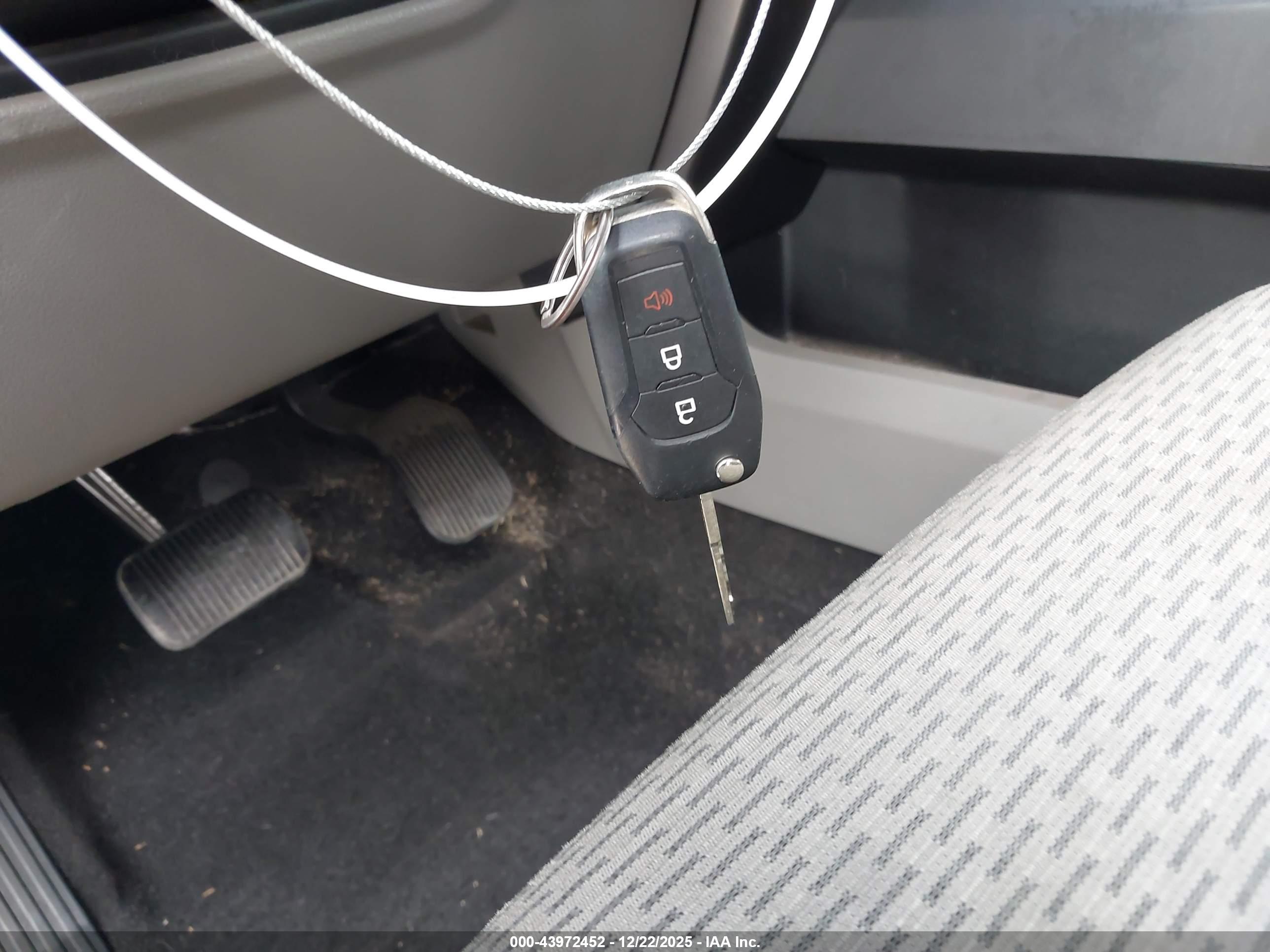 FORD F-150 image 11