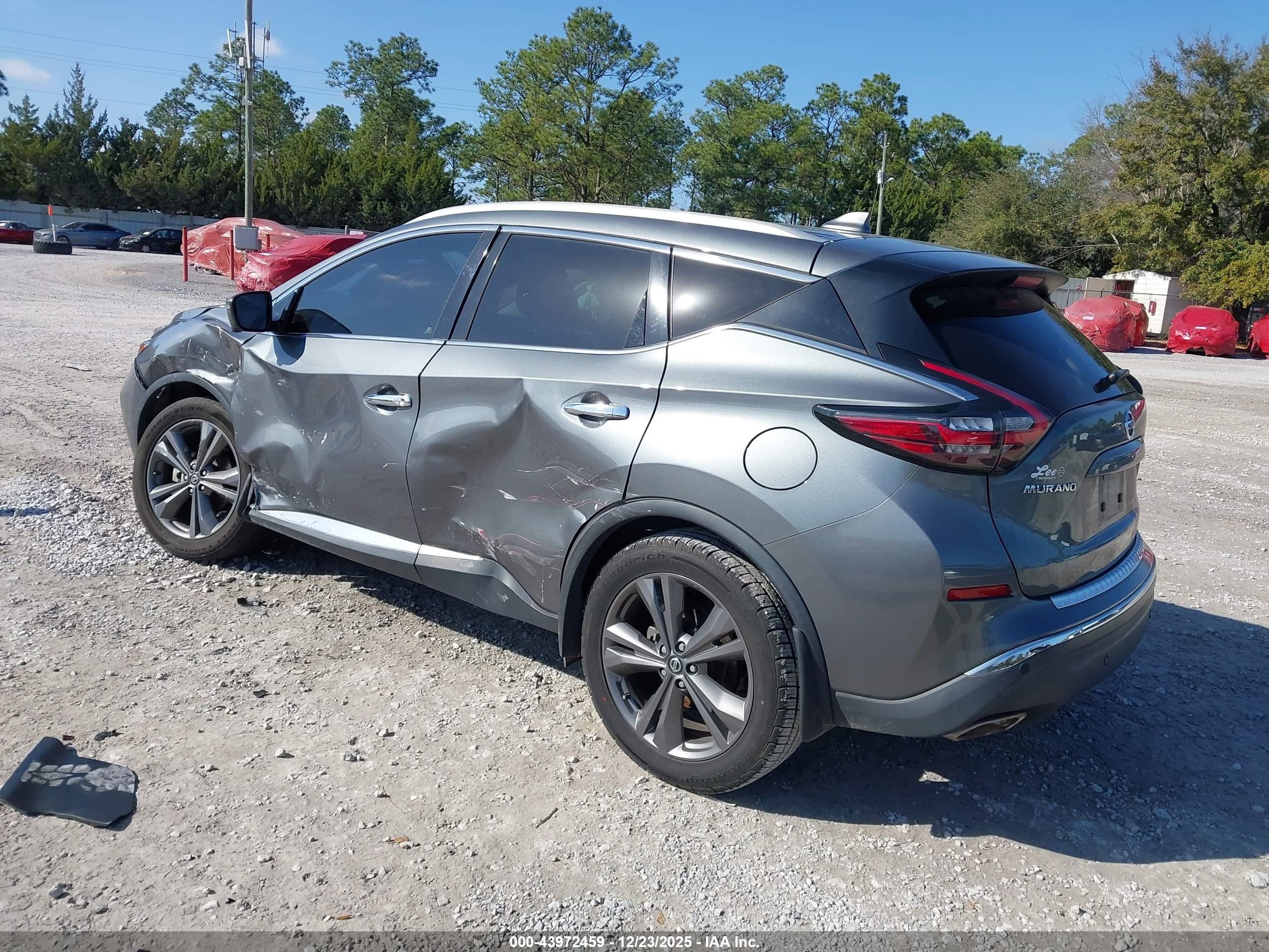 NISSAN MURANO image 3