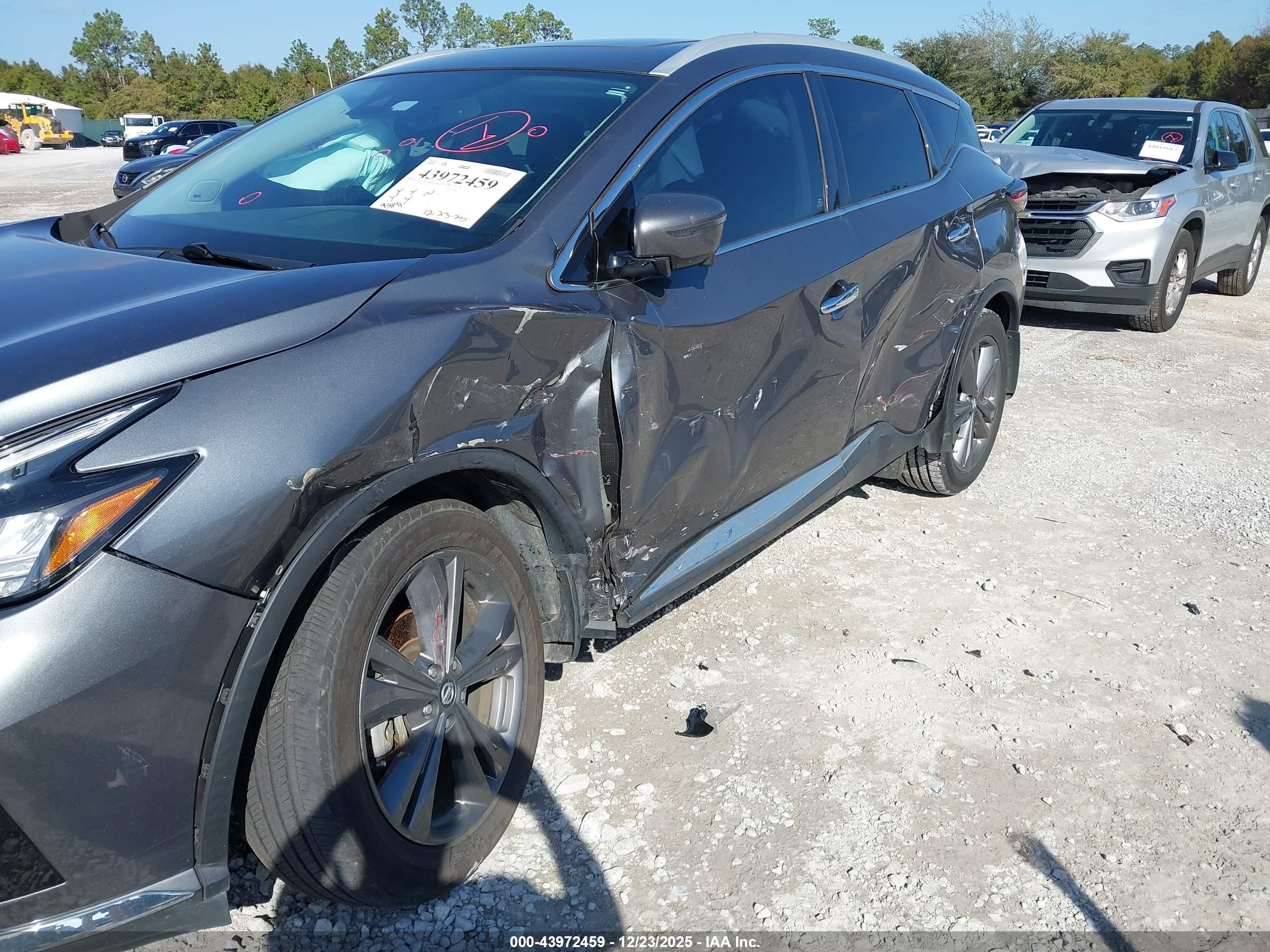 NISSAN MURANO image 6