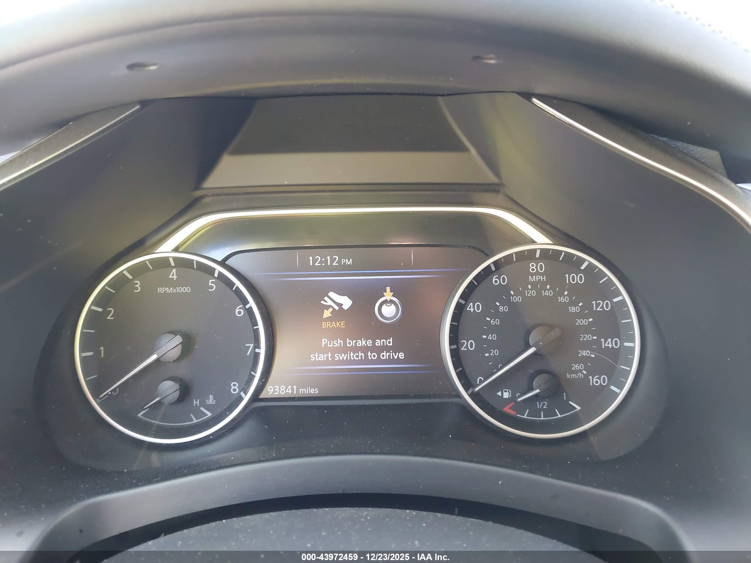 NISSAN MURANO image 7