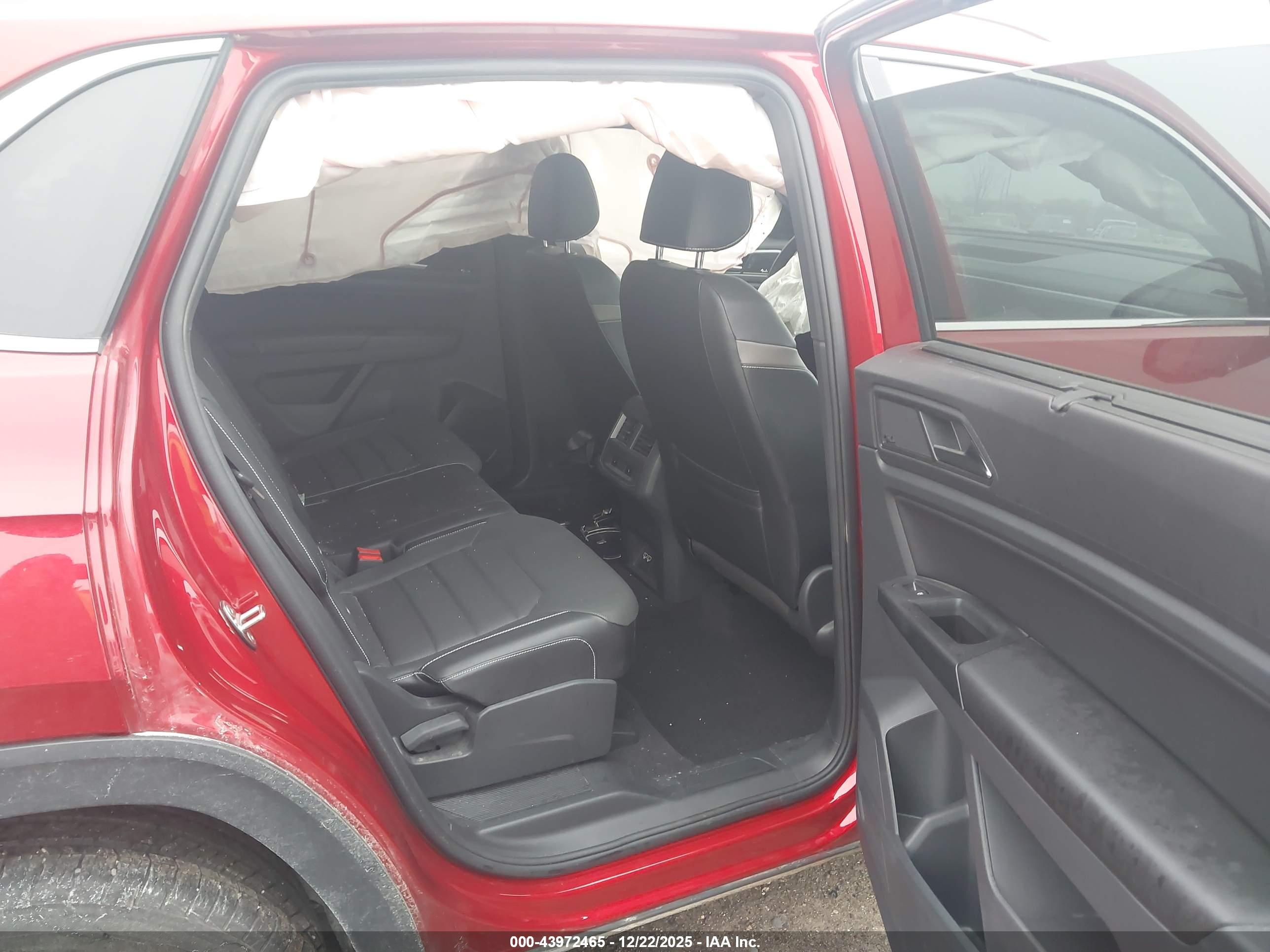 VOLKSWAGEN ATLAS image 8
