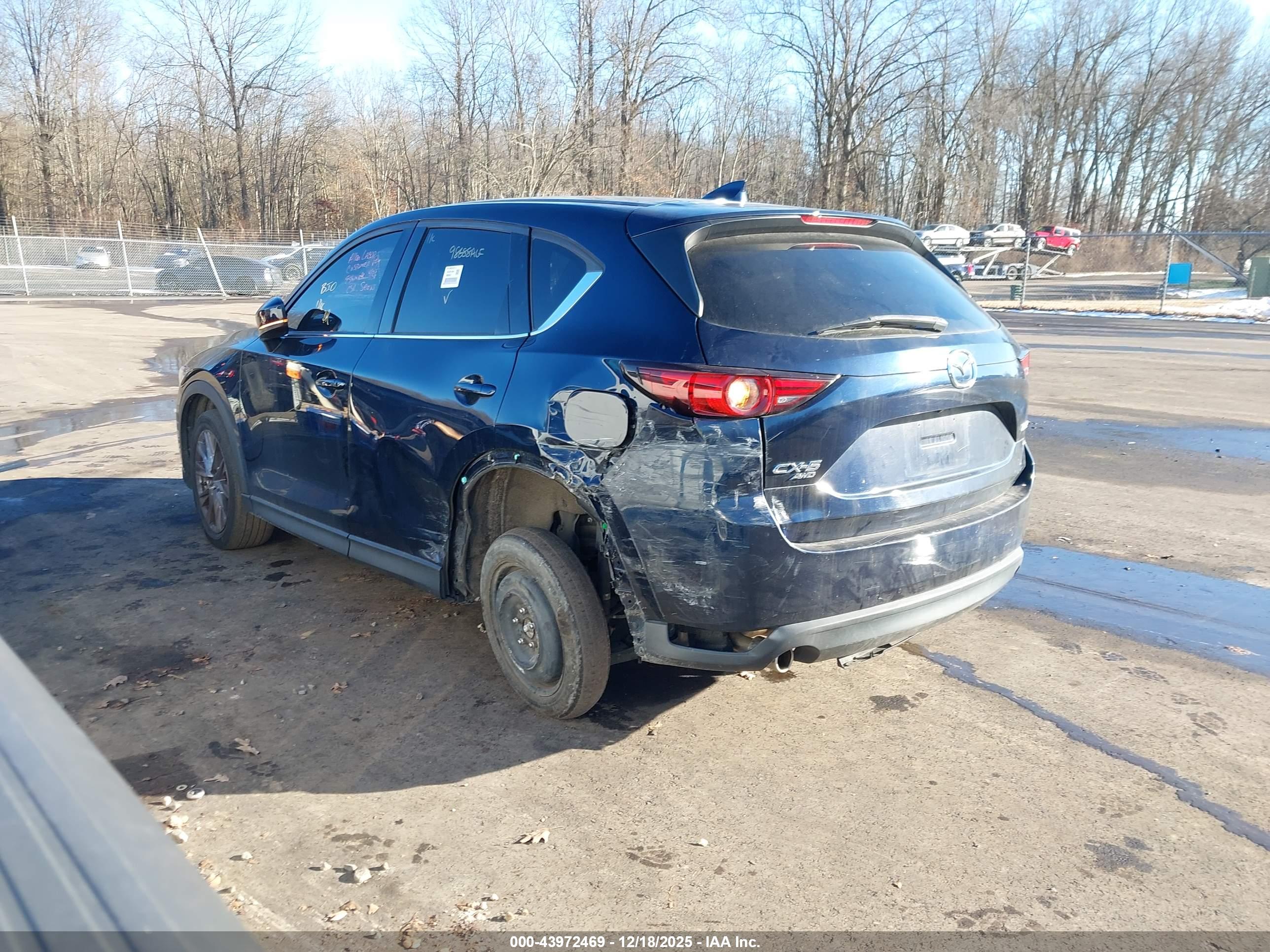 MAZDA CX-5 image 3