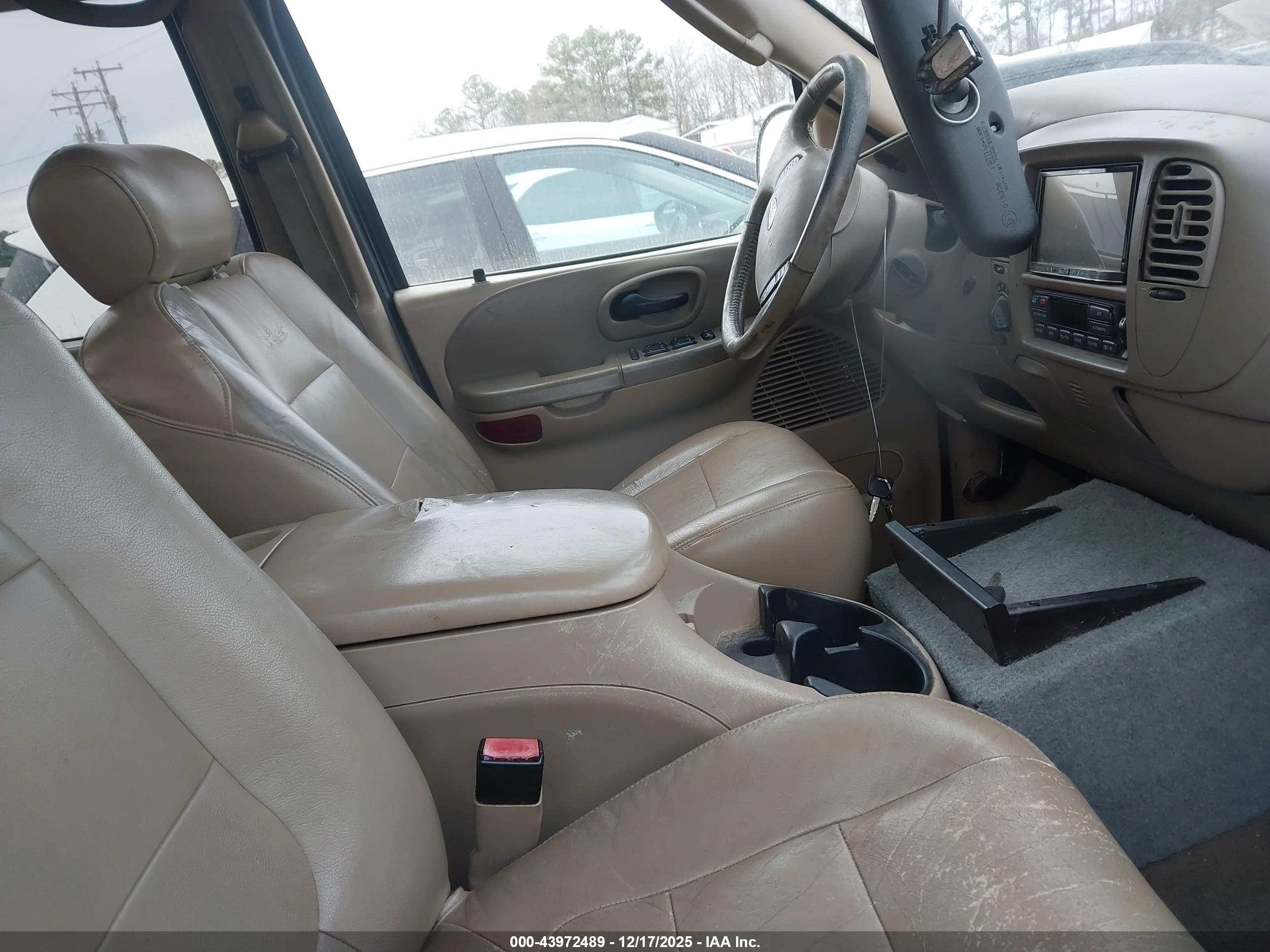 FORD F-150 image 5