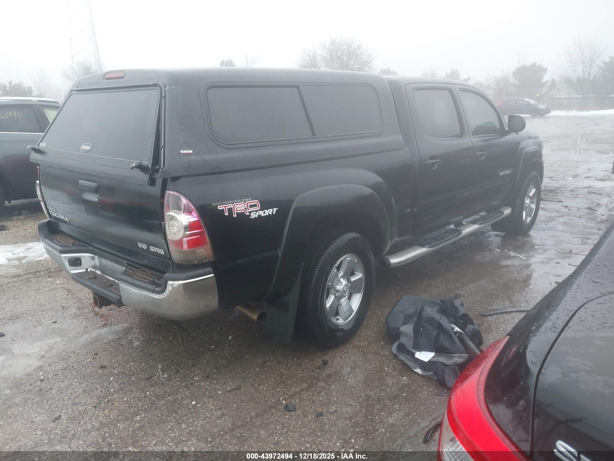 TOYOTA TACOMA image 4