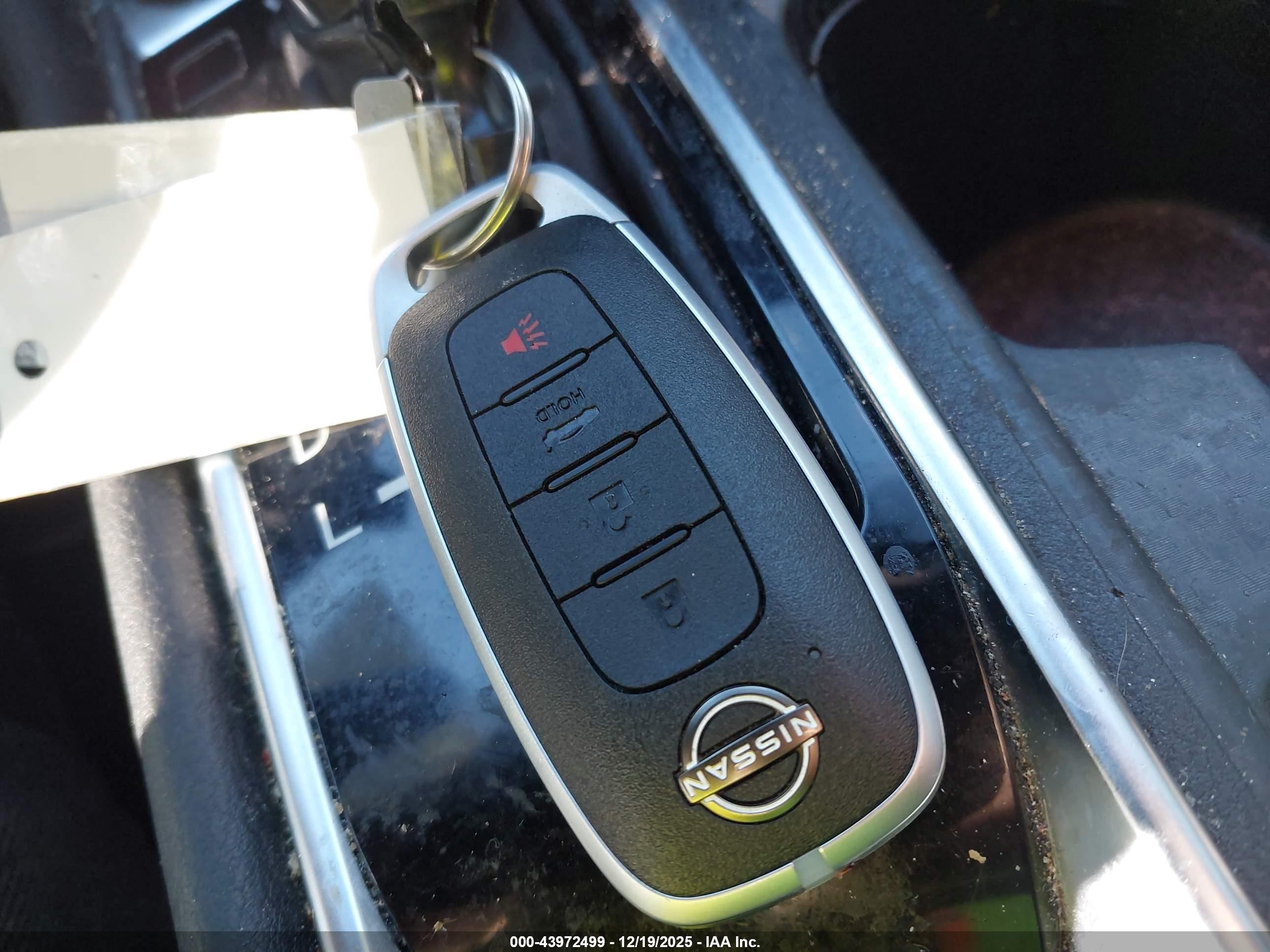 NISSAN SENTRA image 11