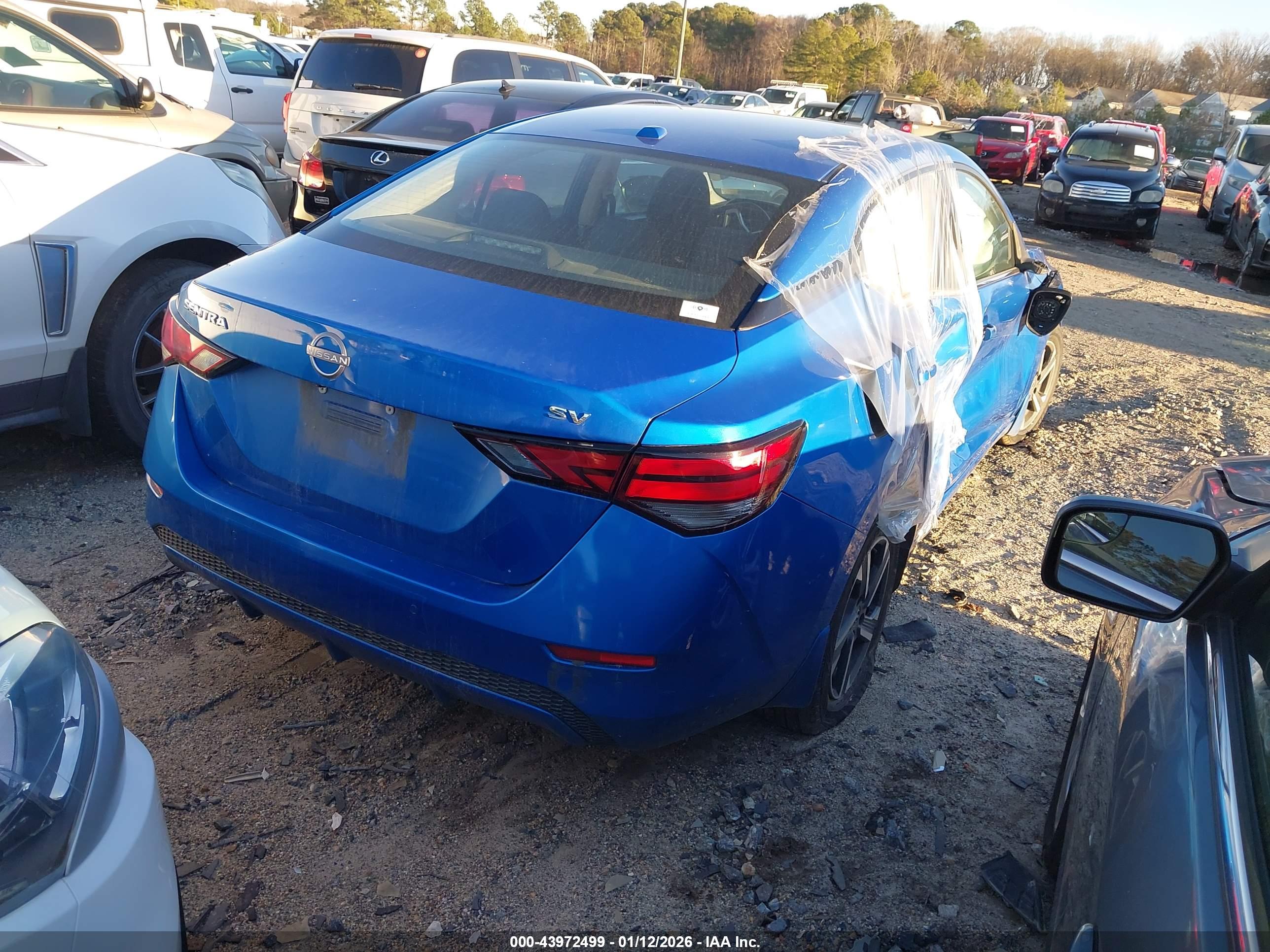 NISSAN SENTRA image 4