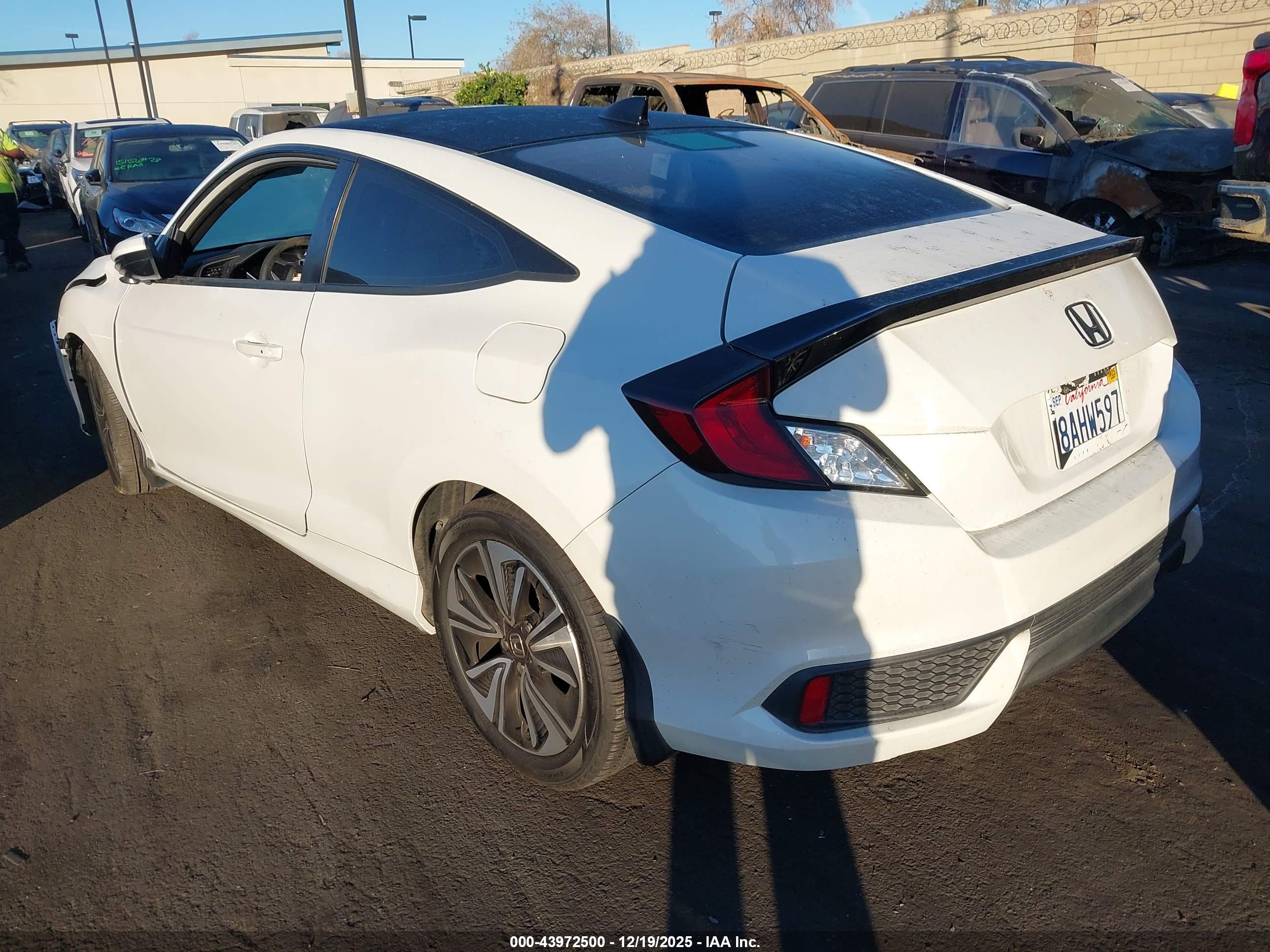 HONDA CIVIC image 3