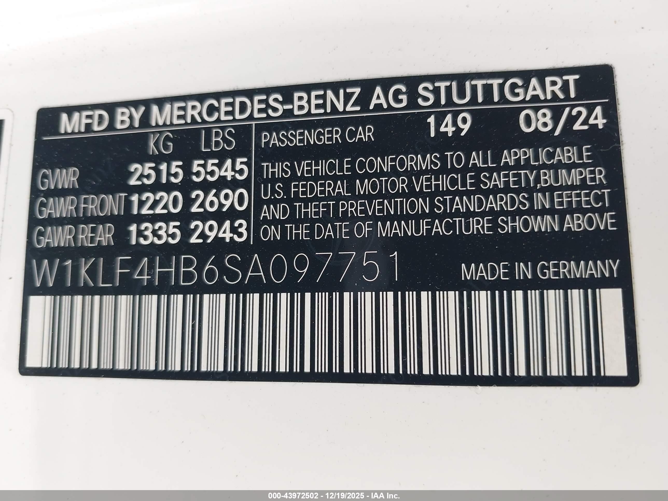 MERCEDES-BENZ E image 9