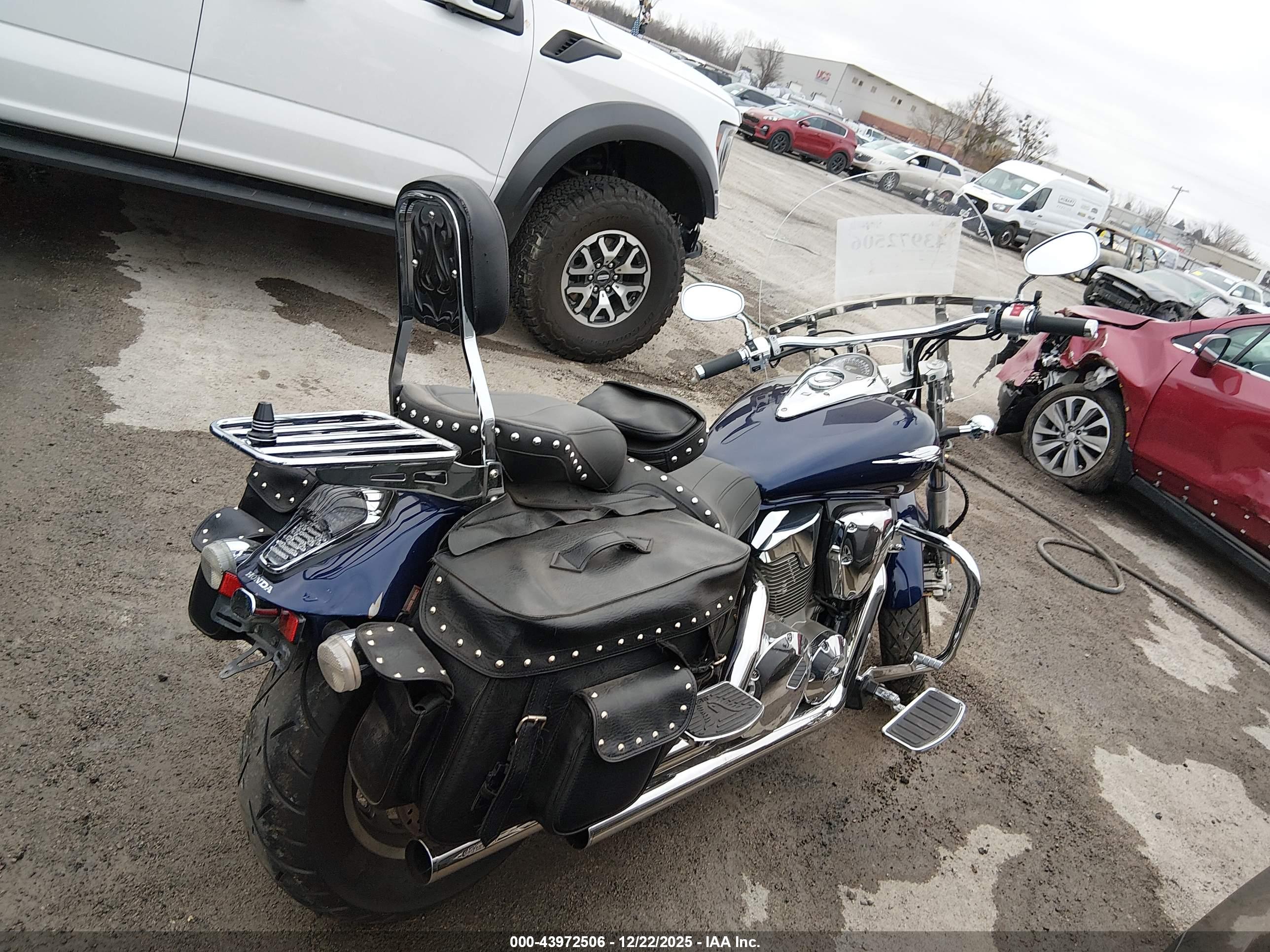 HONDA VTX1300 image 4