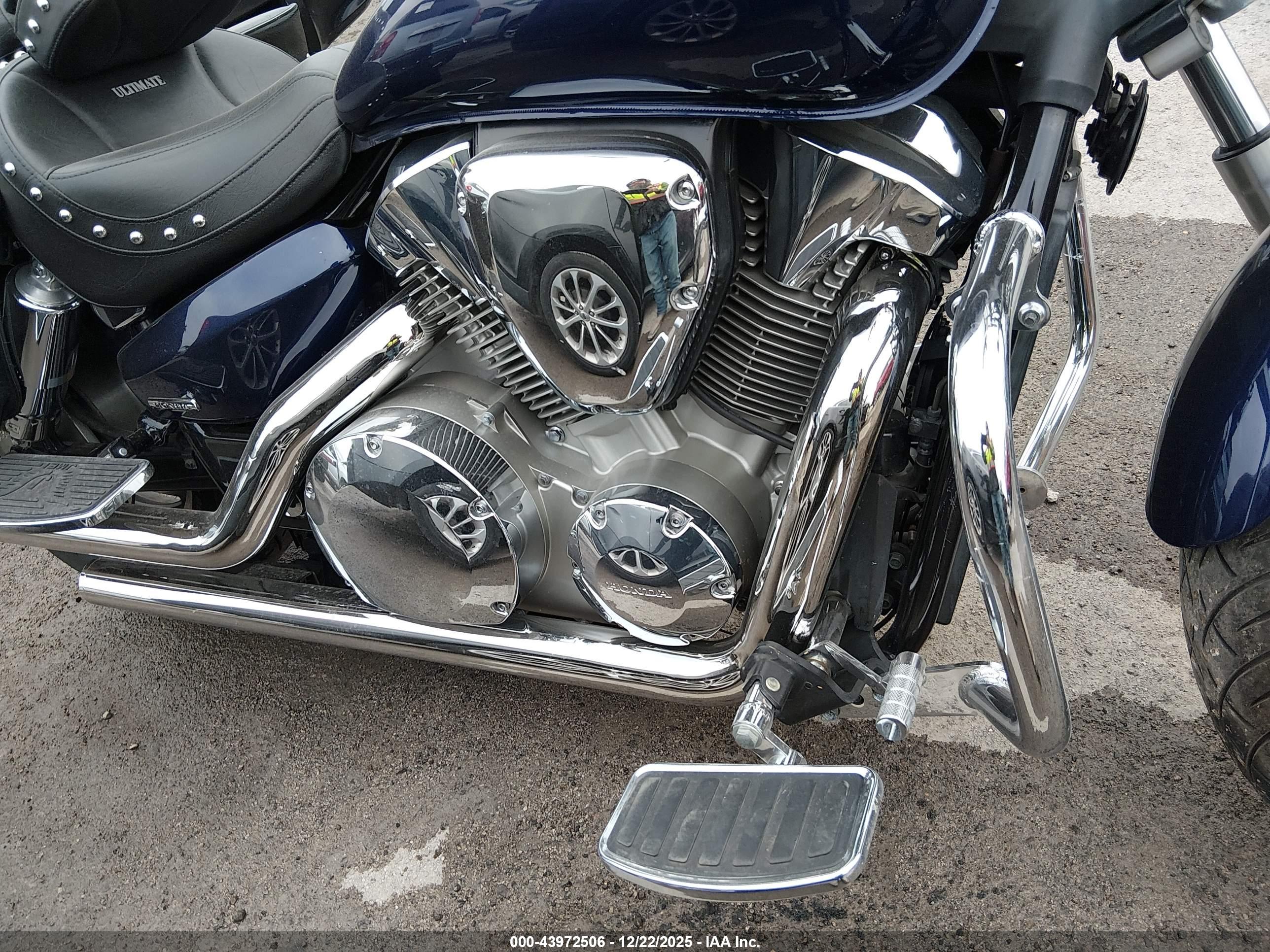 HONDA VTX1300 image 8