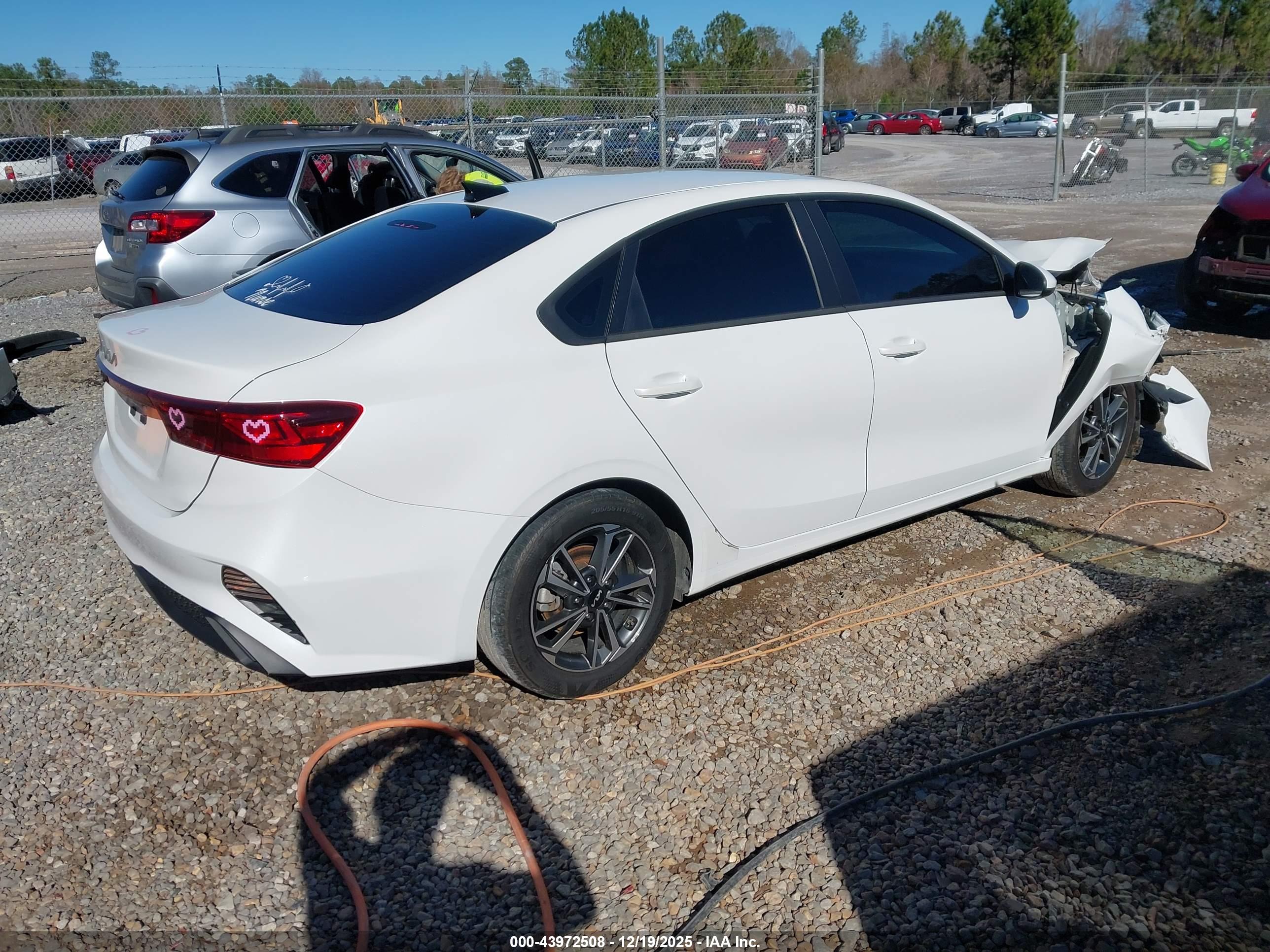 KIA FORTE image 4