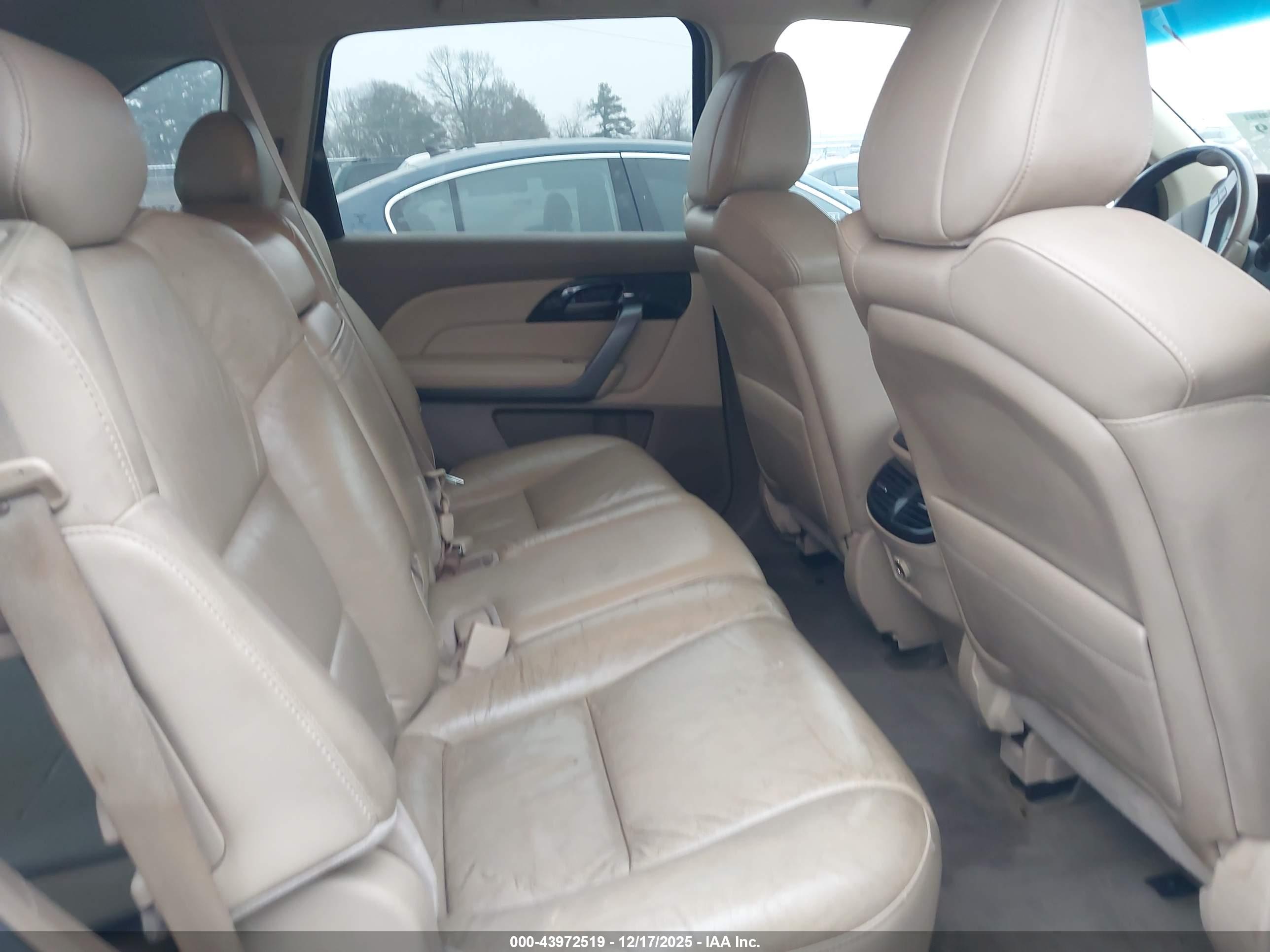ACURA MDX image 8