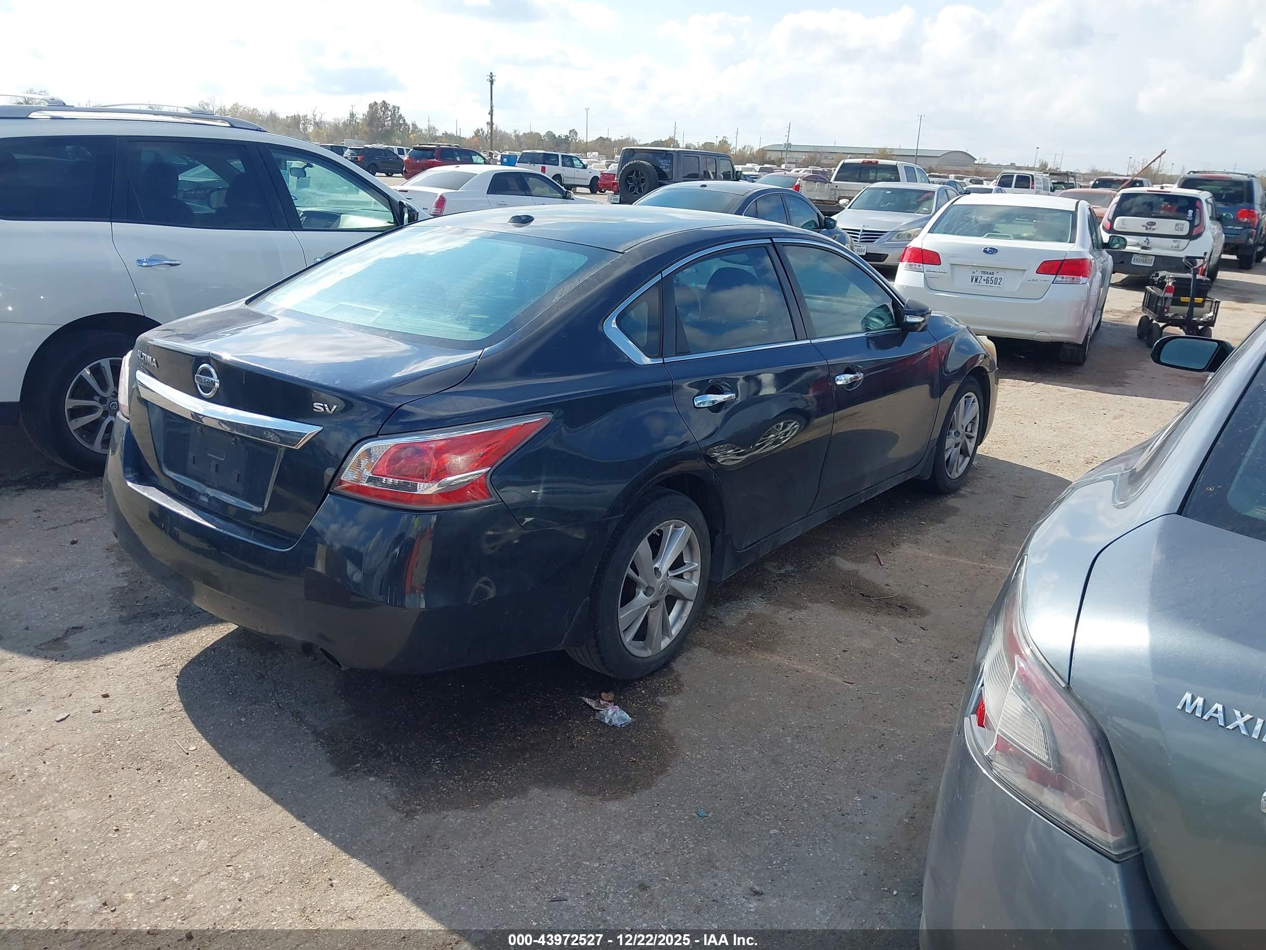 NISSAN ALTIMA image 4