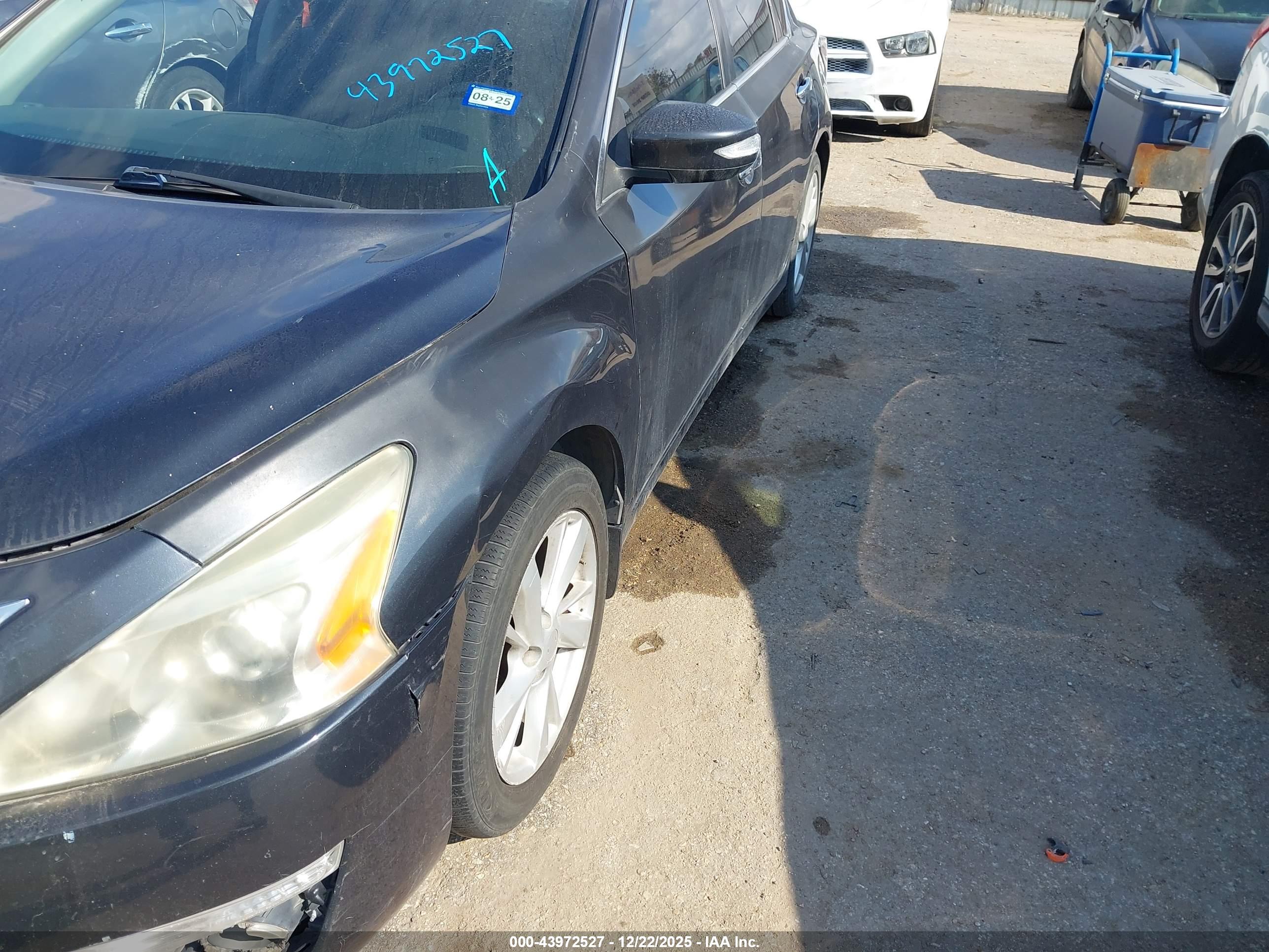 NISSAN ALTIMA image 6