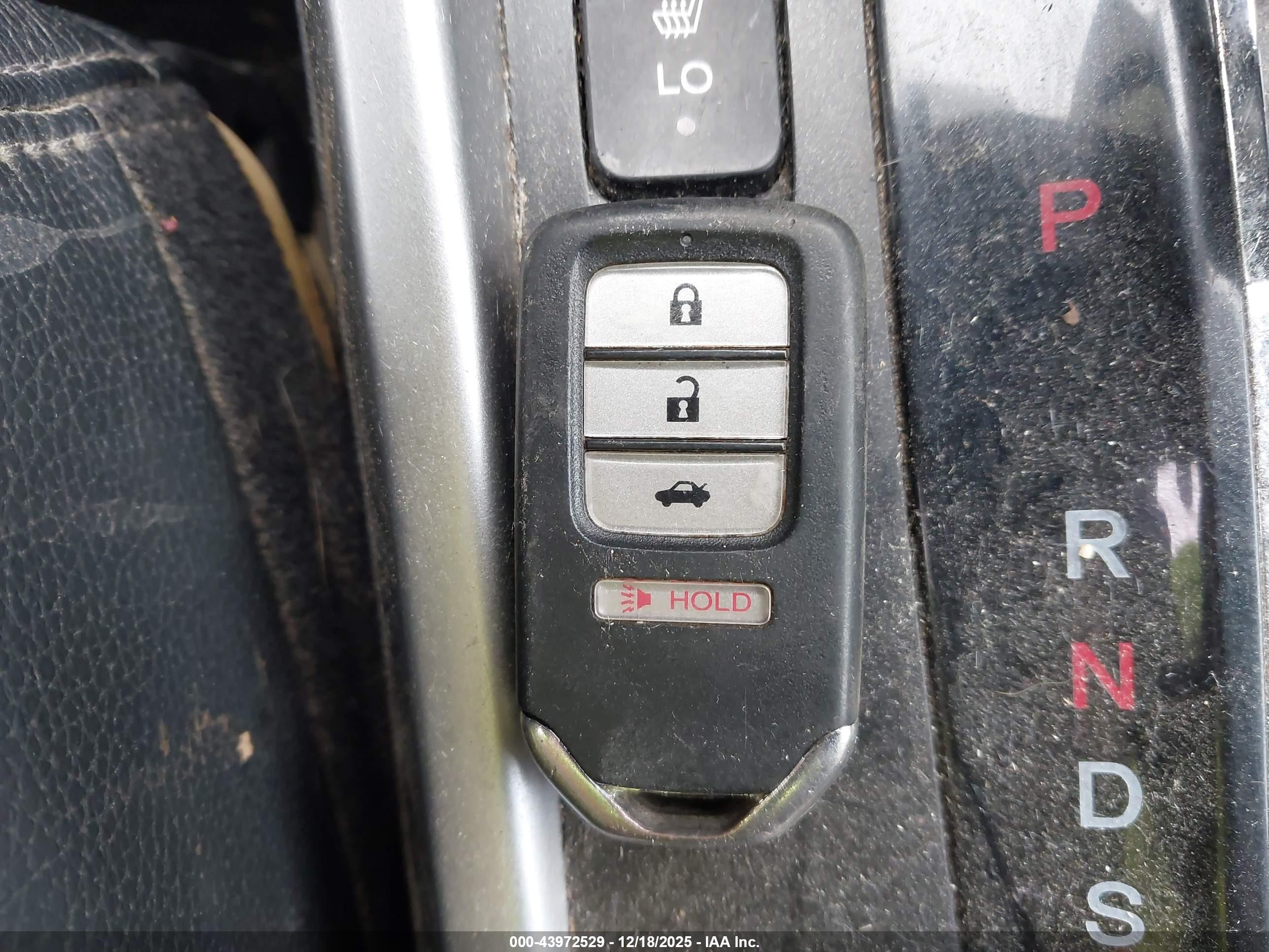 HONDA ACCORD image 11