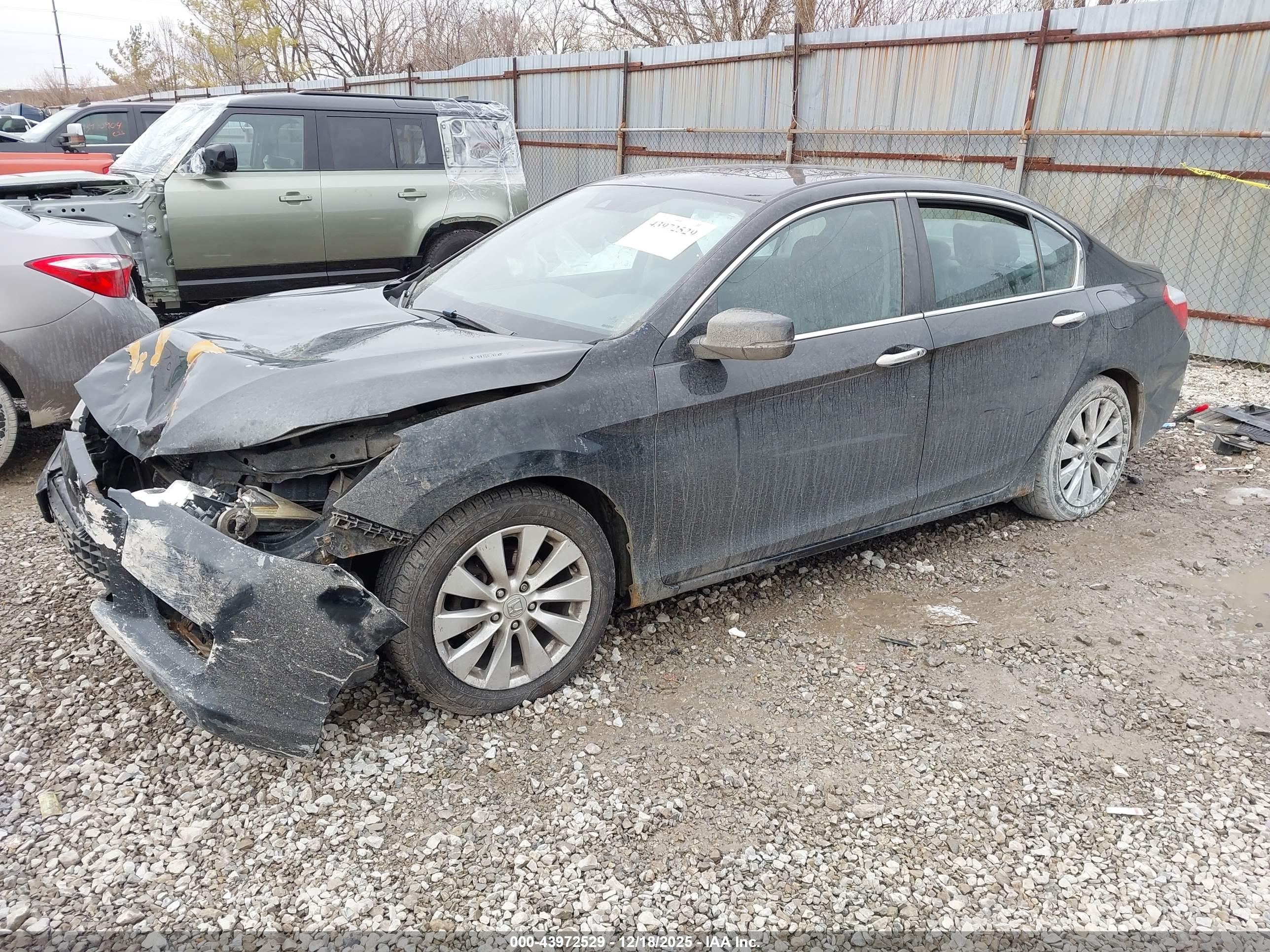 HONDA ACCORD image 2
