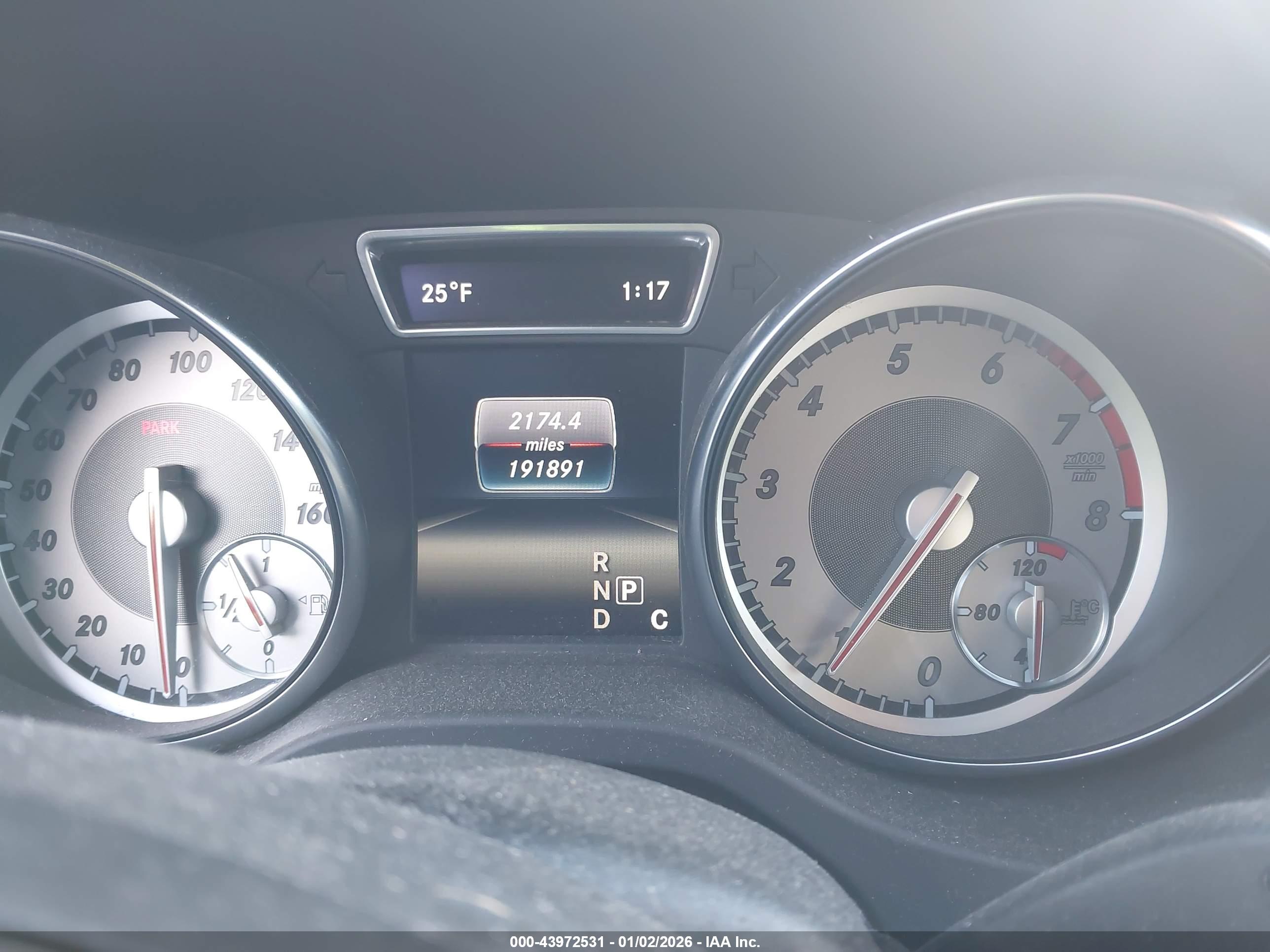 MERCEDES-BENZ GLA image 7