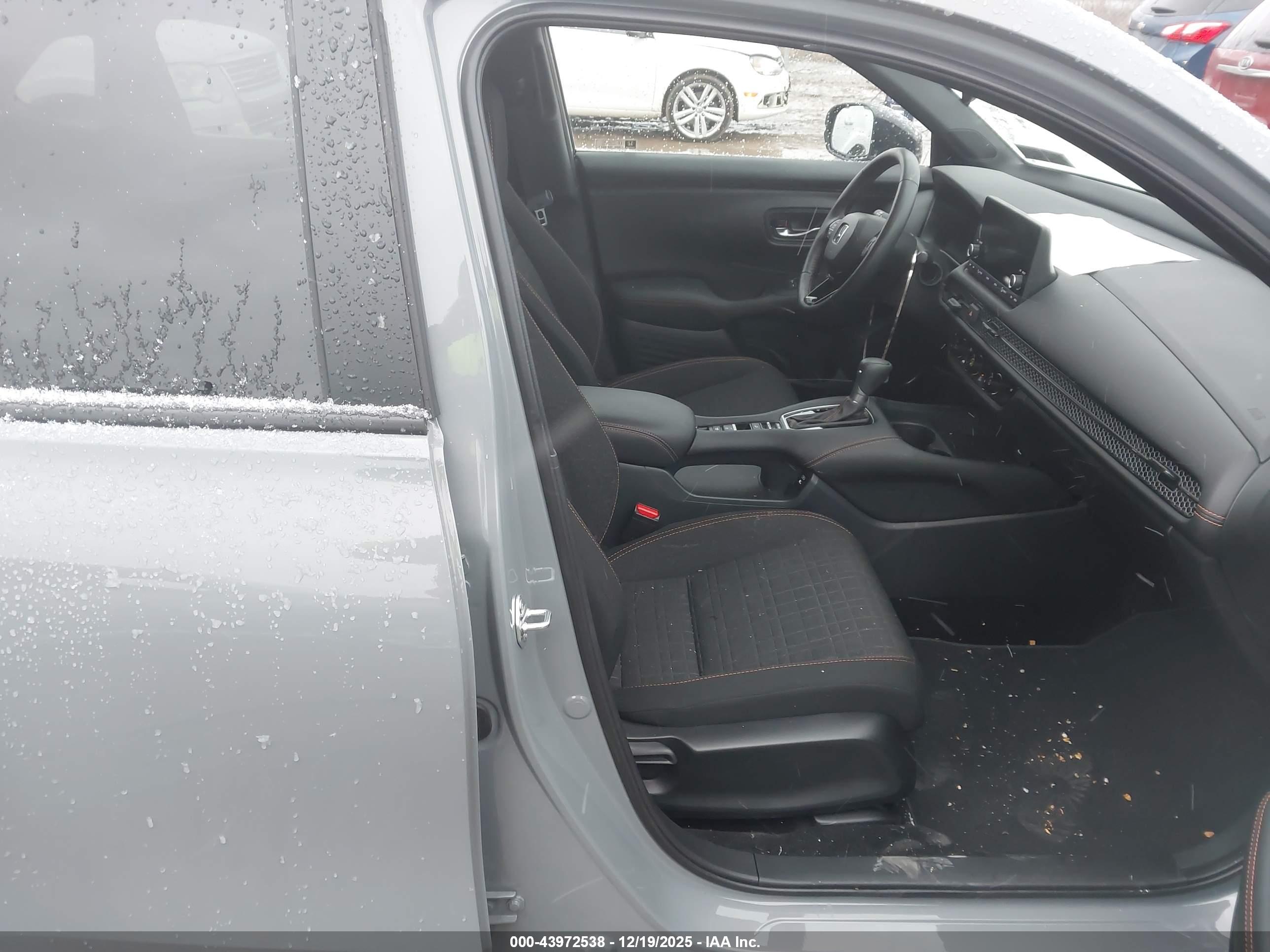 HONDA HR-V image 5