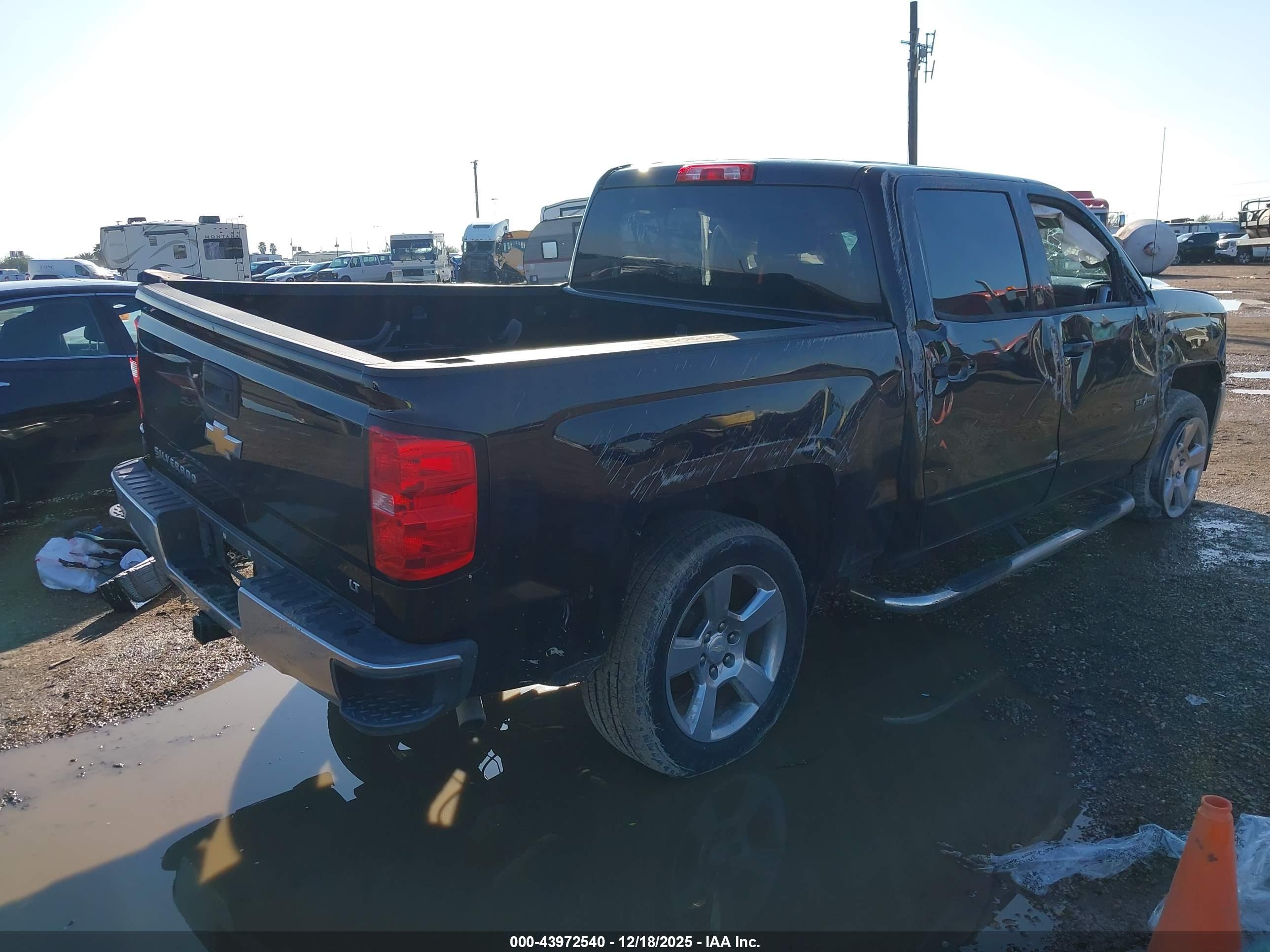 CHEVROLET SILVERADO image 4