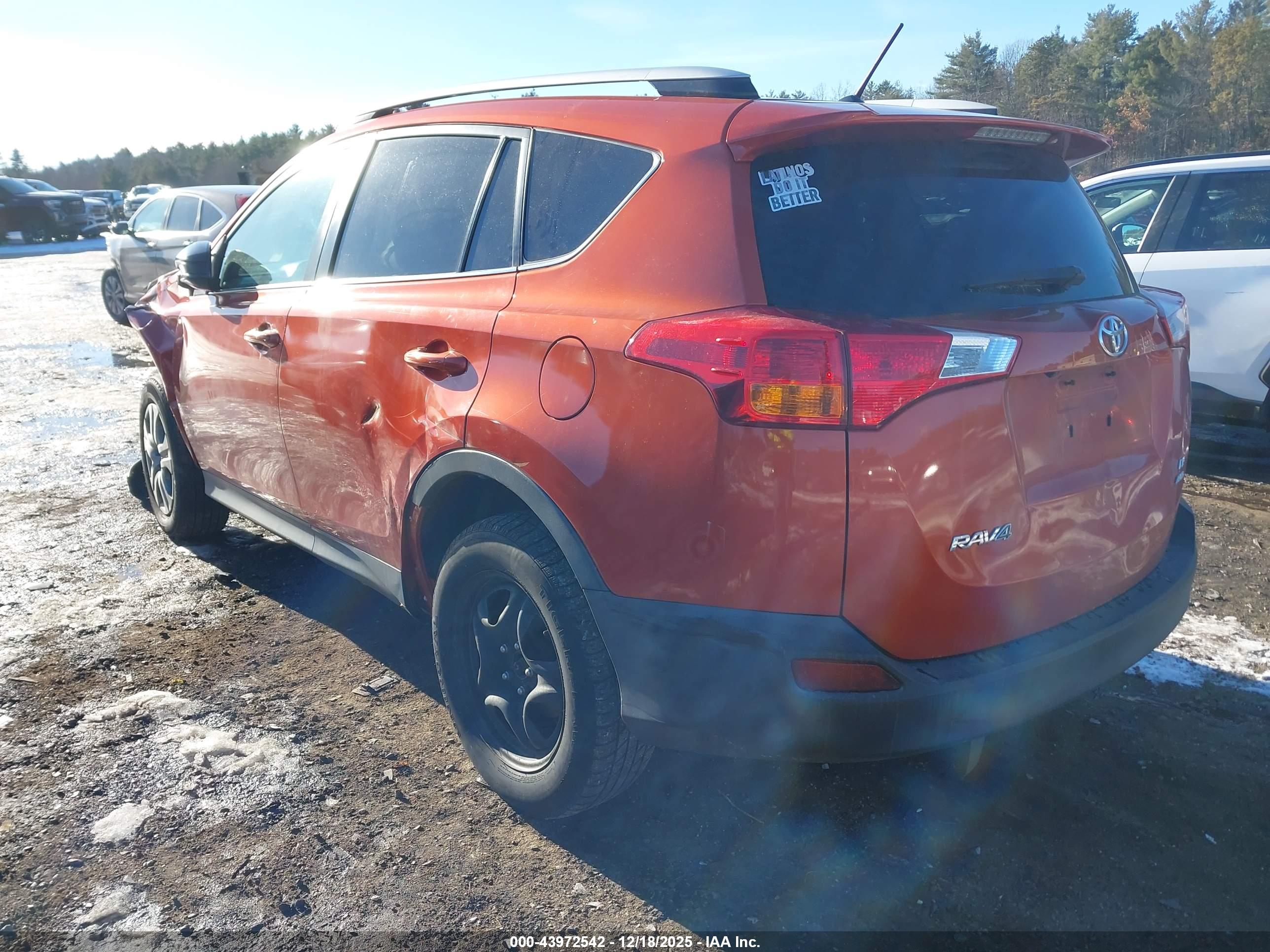 TOYOTA RAV4 image 3