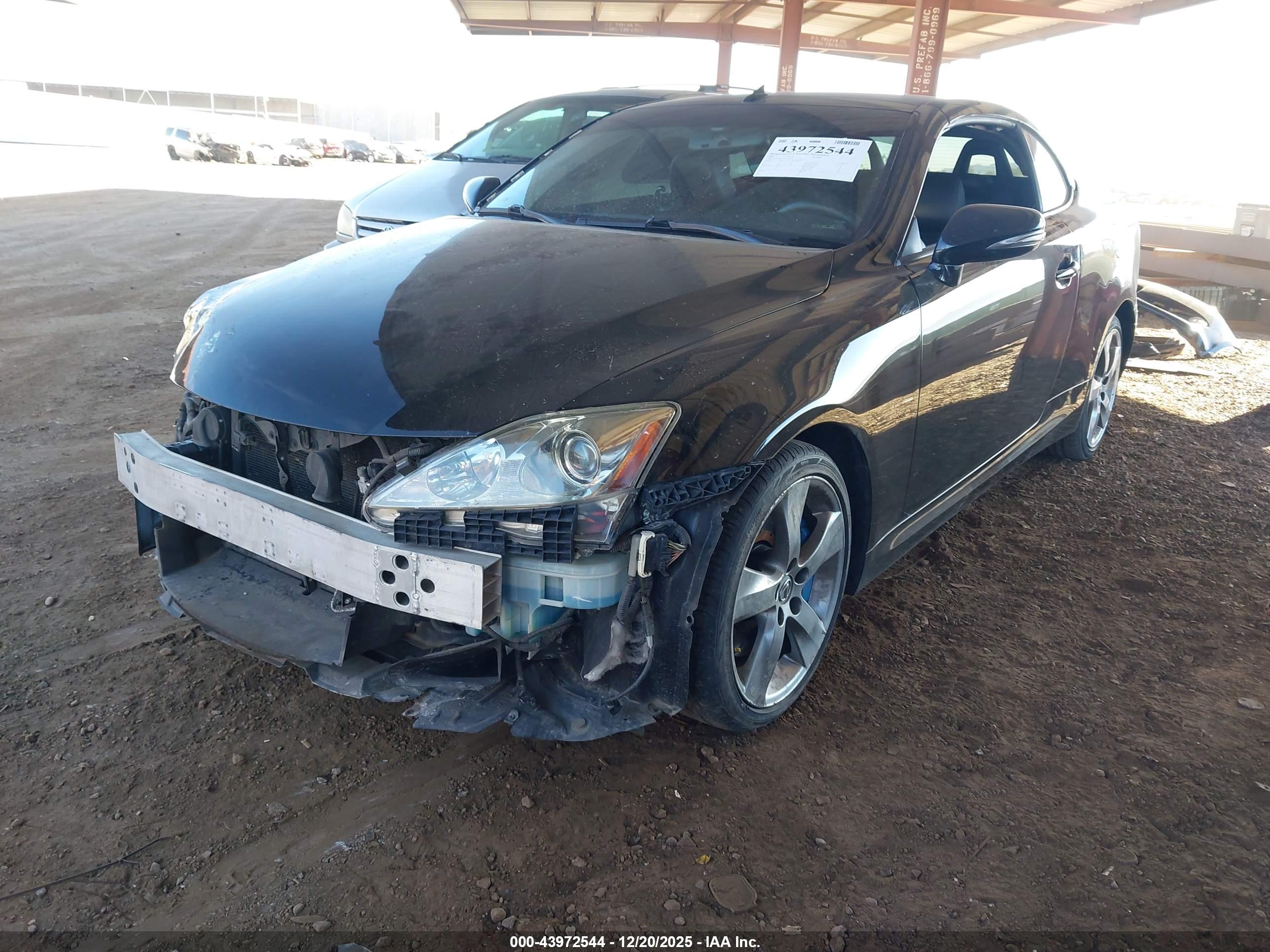 LEXUS IS image 2