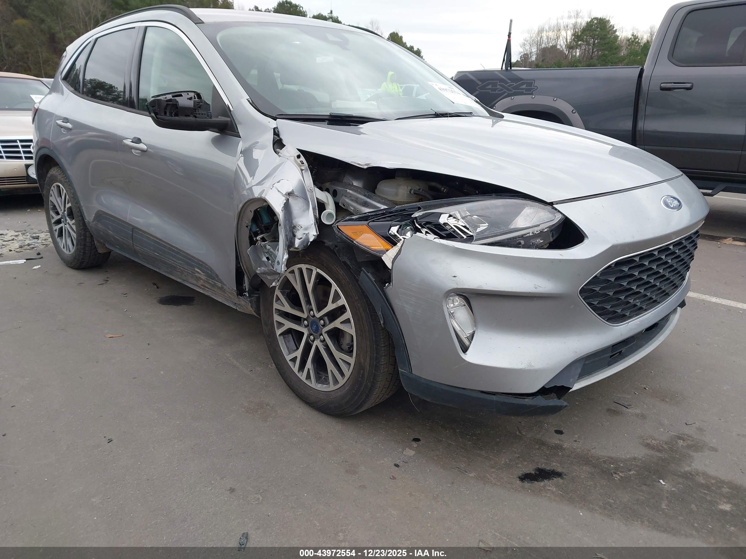 FORD ESCAPE image 6