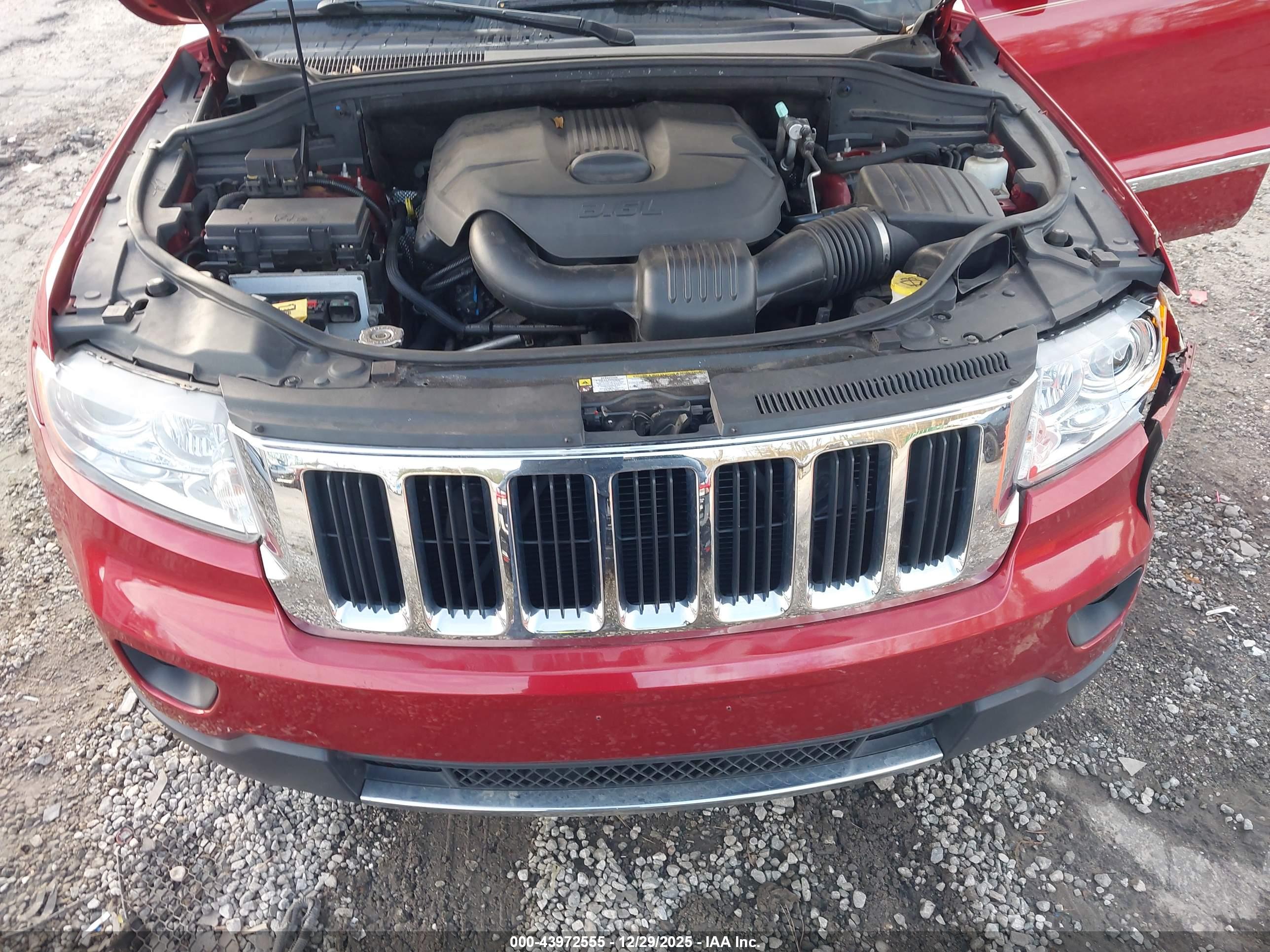 JEEP GRAND image 10