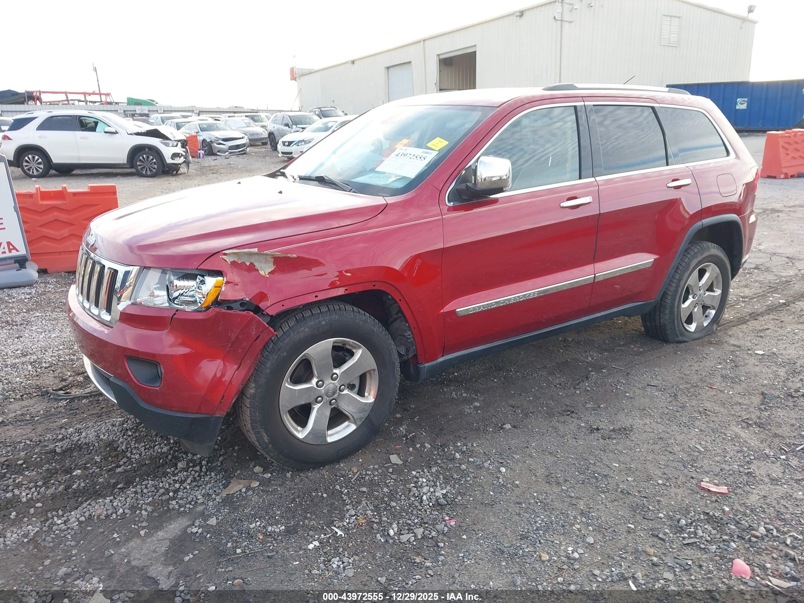 JEEP GRAND image 2