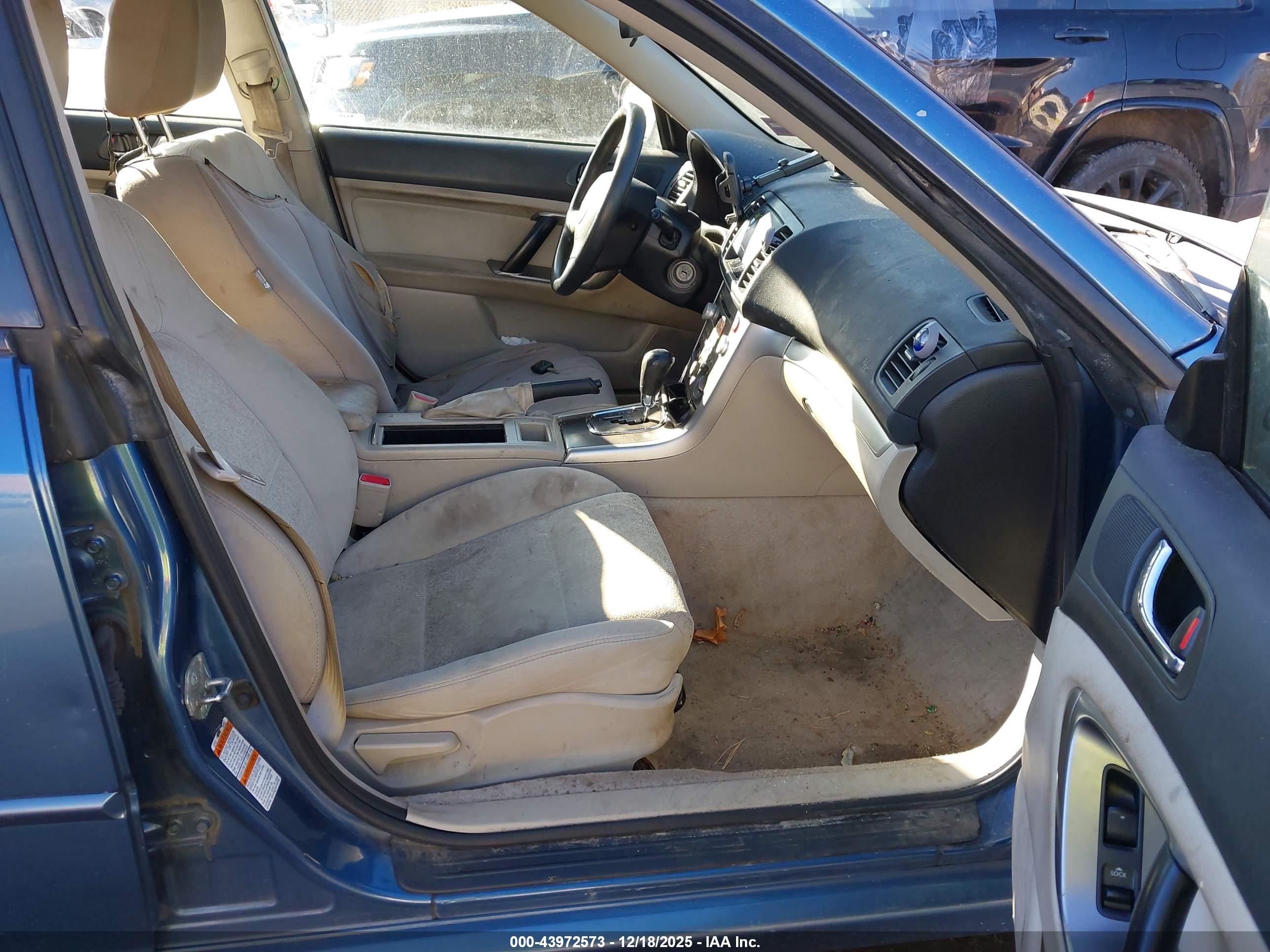 SUBARU LEGACY image 5
