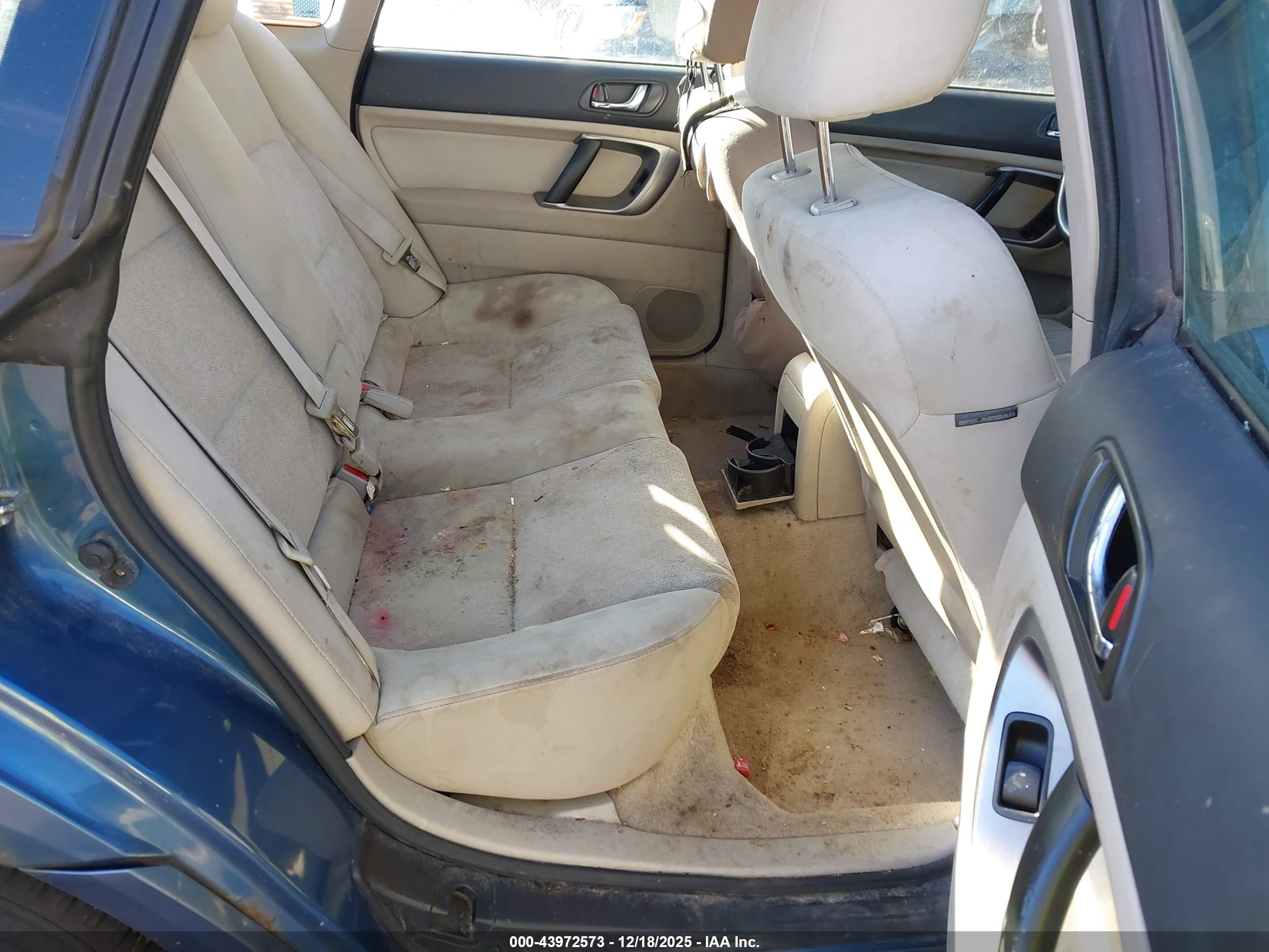 SUBARU LEGACY image 8