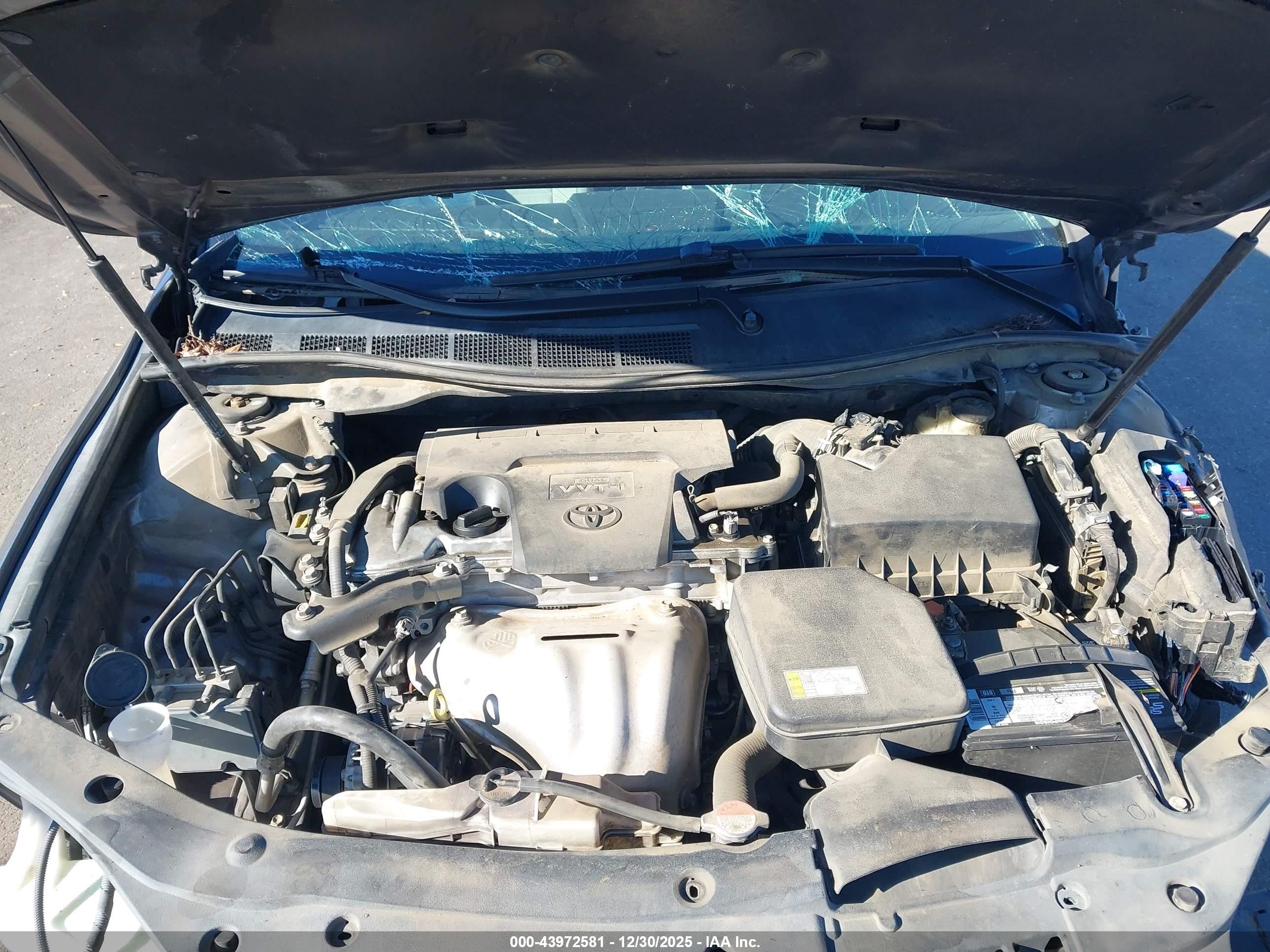 TOYOTA CAMRY image 10