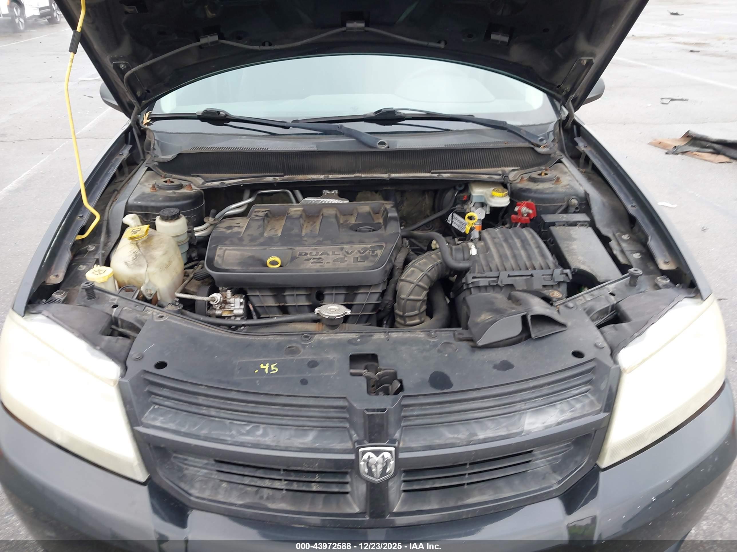 DODGE AVENGER image 10