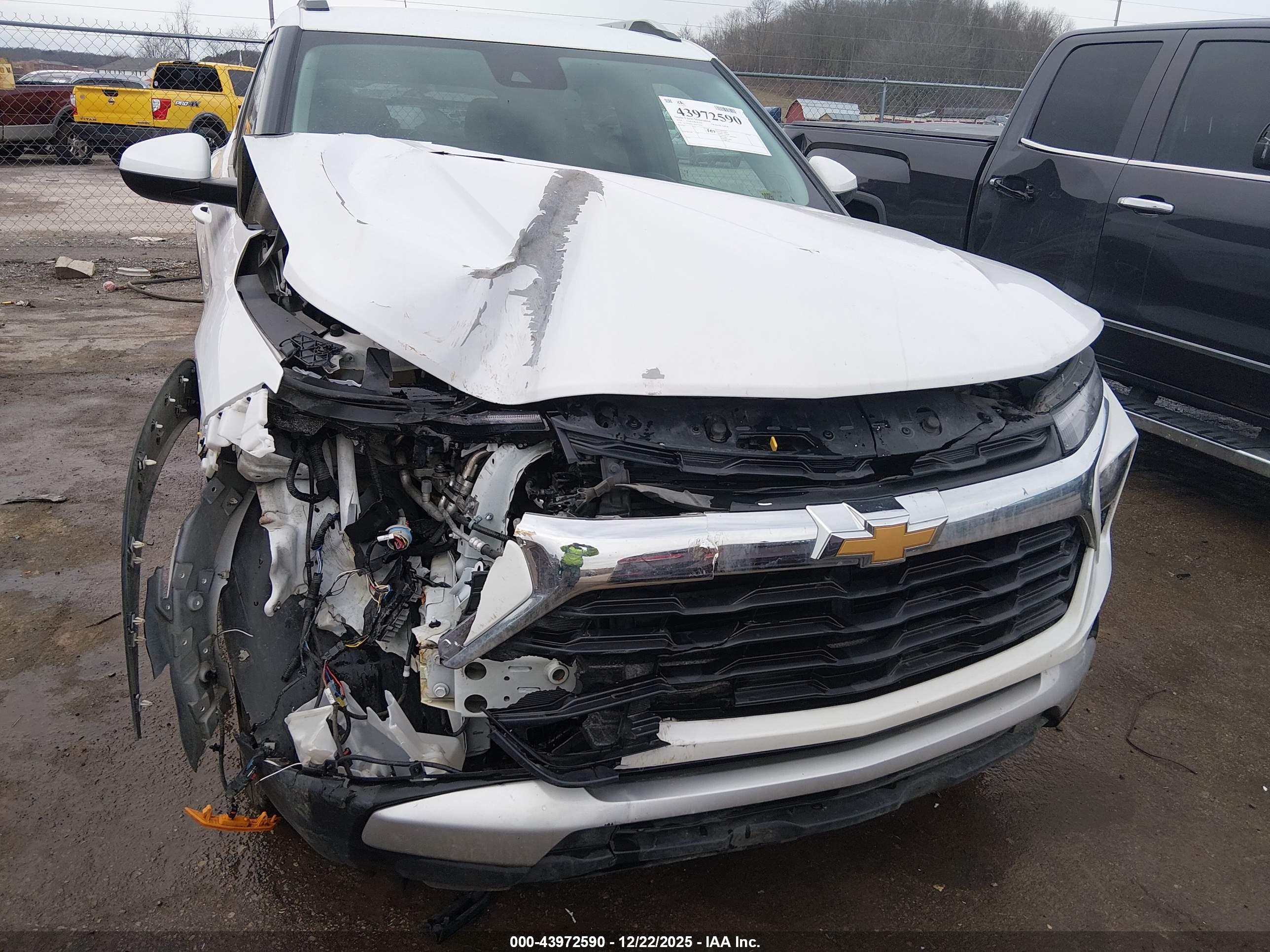 CHEVROLET TRAILBLAZER image 6