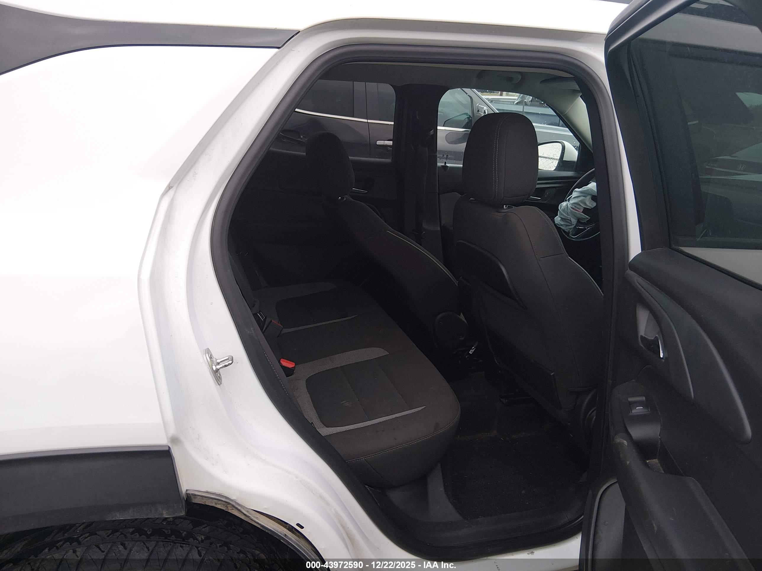 CHEVROLET TRAILBLAZER image 8