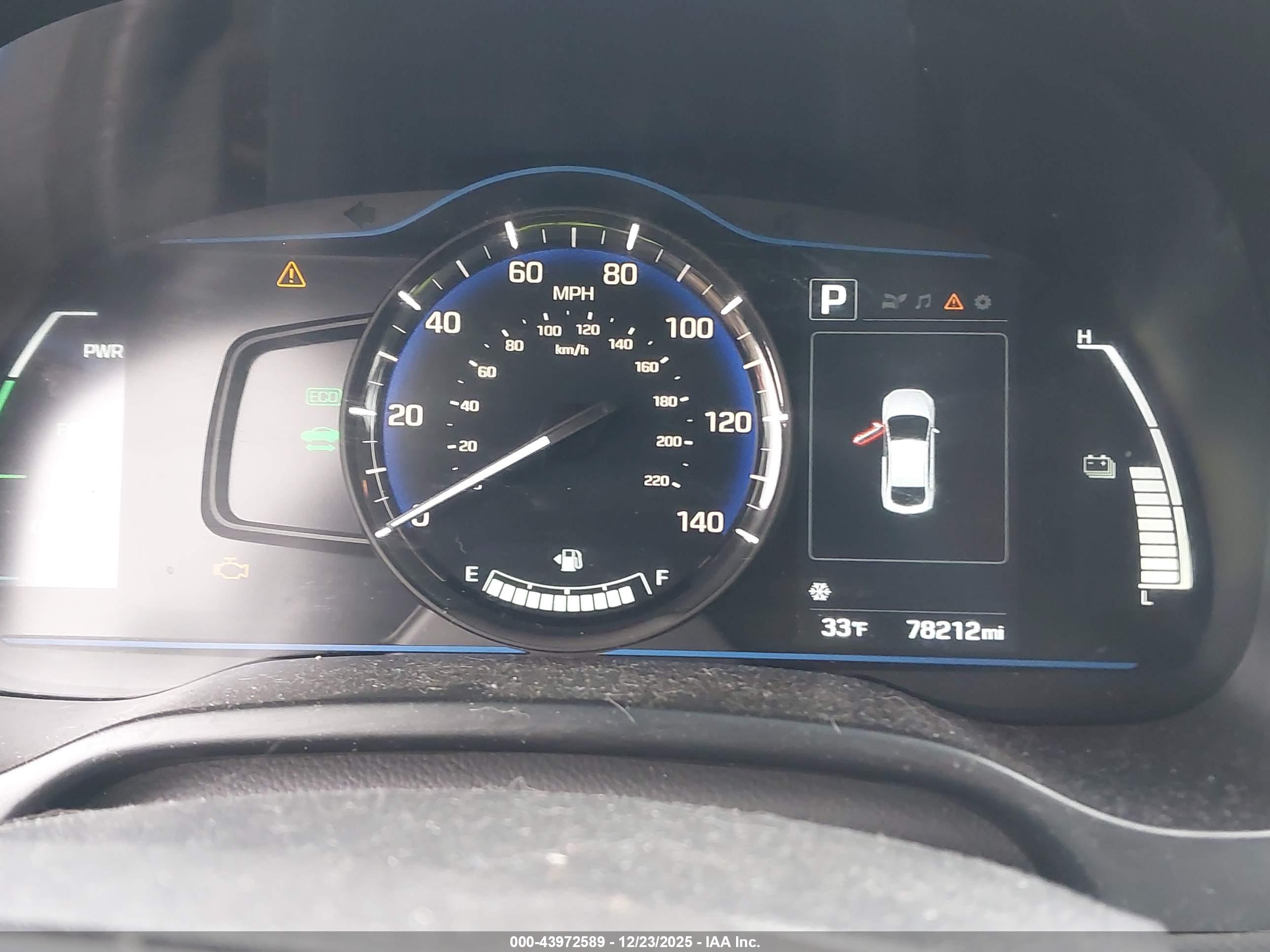 HYUNDAI IONIQ image 7